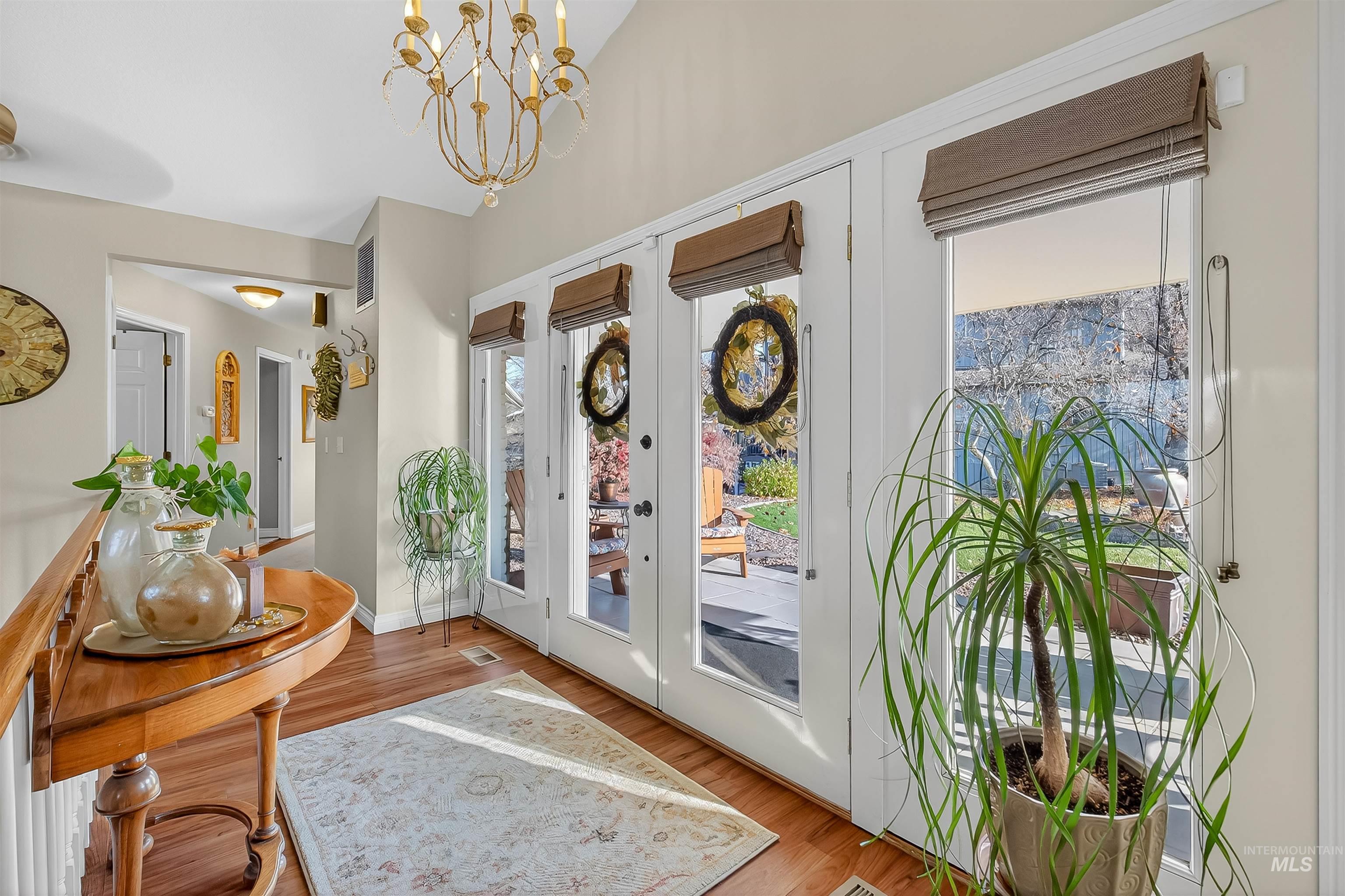 3887 Lakeview Dr, Lewiston, Idaho 83501, 4 Bedrooms, 3.5 Bathrooms, Residential For Sale, Price $795,000,MLS 98968493