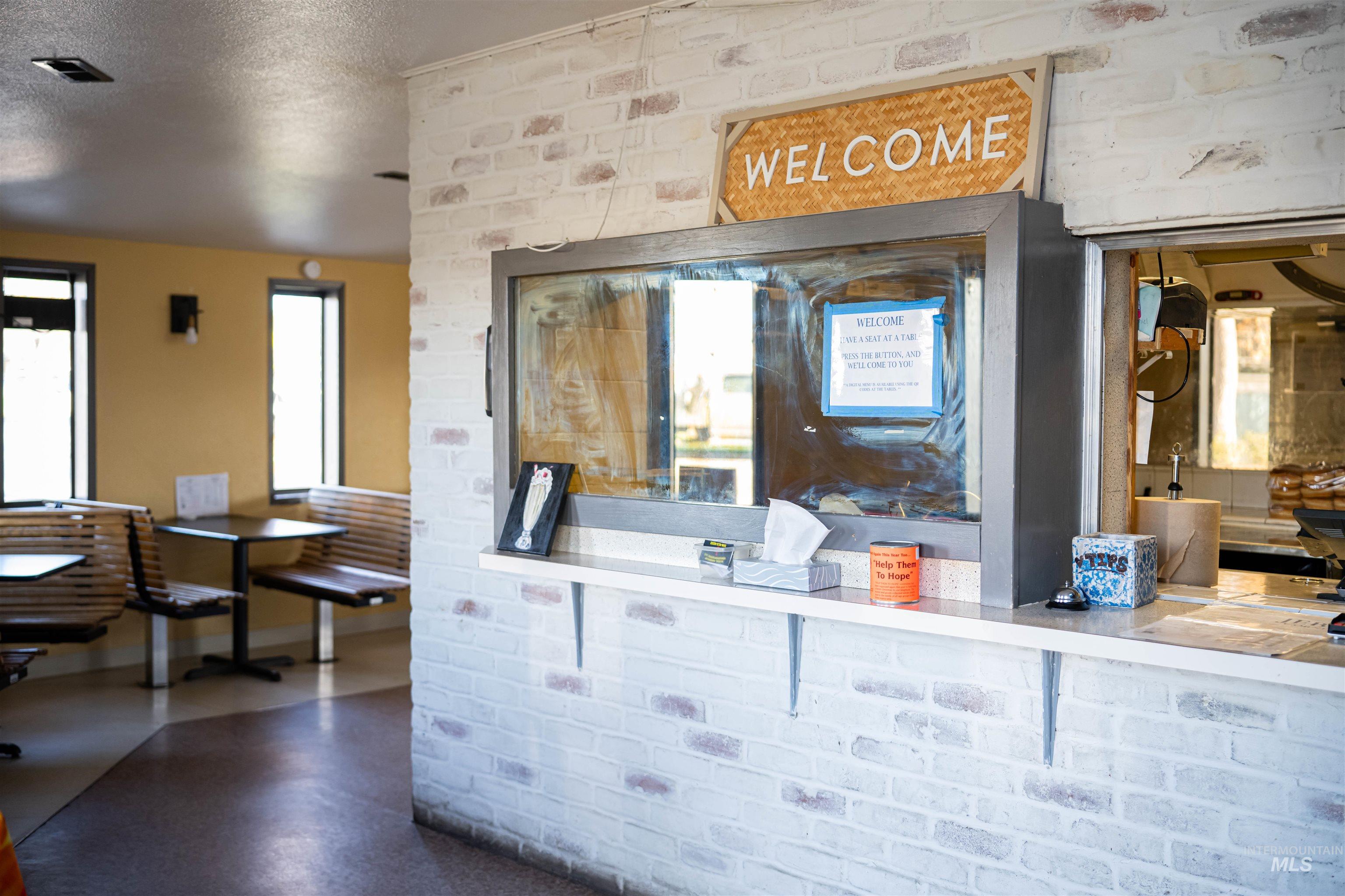 299 E Main Street, Weiser, Idaho 83672-2536, Business/Commercial For Sale, Price $450,000,MLS 98968499