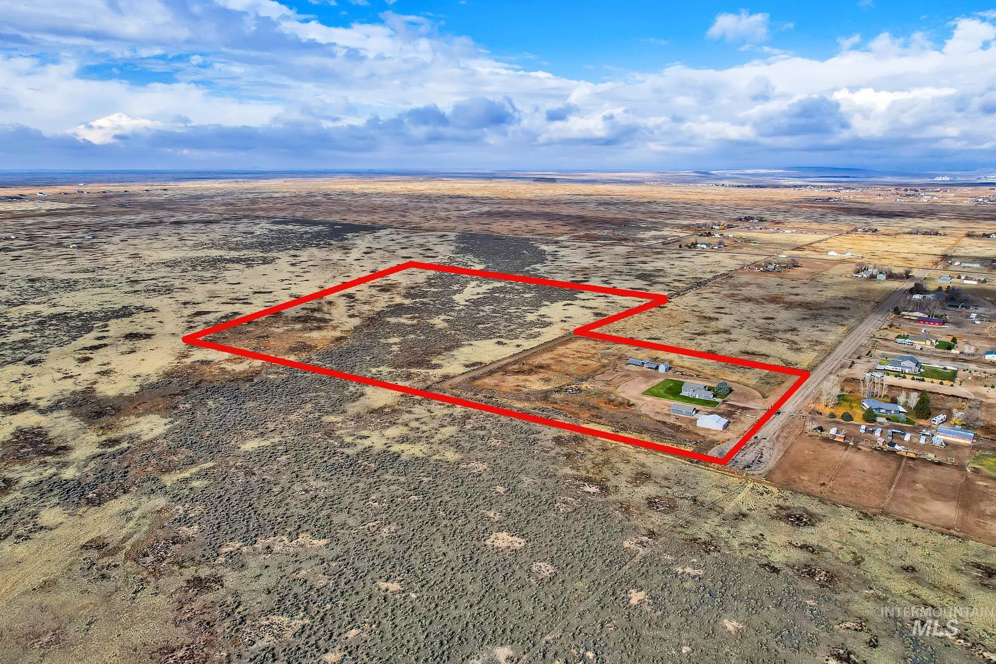 4675 SW Lark Dr, Mountain Home, Idaho 83647, 3 Bedrooms, 2 Bathrooms, Residential For Sale, Price $850,000,MLS 98968503