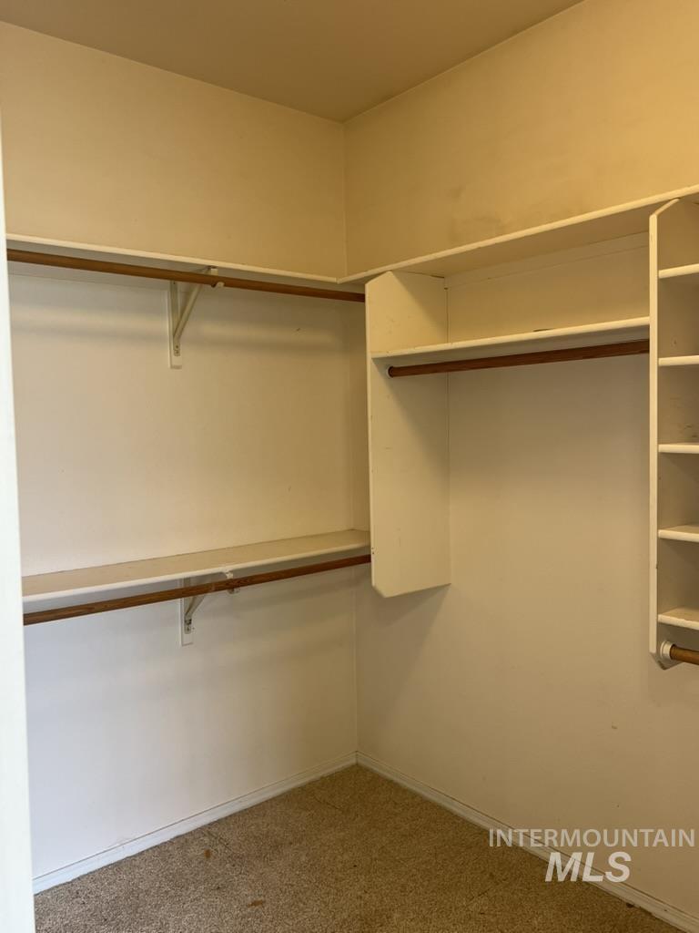 1133 N Torrey Pines, Eagle, Idaho 83616, 4 Bedrooms, 2 Bathrooms, Residential For Sale, Price $597,900,MLS 98968506