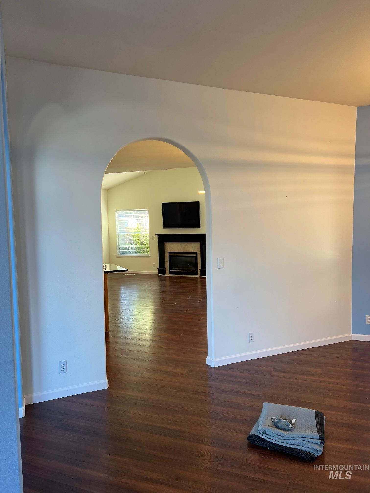 1133 N Torrey Pines, Eagle, Idaho 83616, 4 Bedrooms, 2 Bathrooms, Residential For Sale, Price $597,900,MLS 98968506