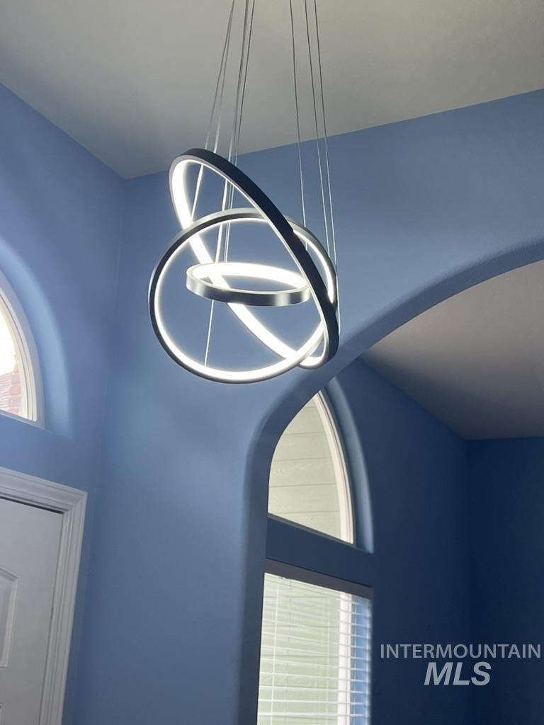 1133 N Torrey Pines, Eagle, Idaho 83616, 4 Bedrooms, 2 Bathrooms, Residential For Sale, Price $597,900,MLS 98968506