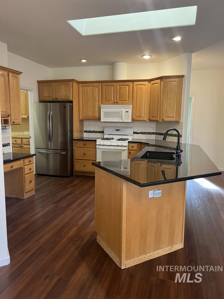 1133 N Torrey Pines, Eagle, Idaho 83616, 4 Bedrooms, 2 Bathrooms, Residential For Sale, Price $597,900,MLS 98968506