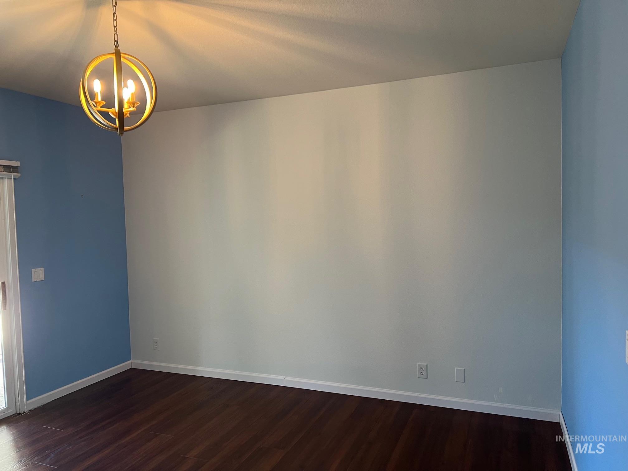 1133 N Torrey Pines, Eagle, Idaho 83616, 4 Bedrooms, 2 Bathrooms, Residential For Sale, Price $597,900,MLS 98968506