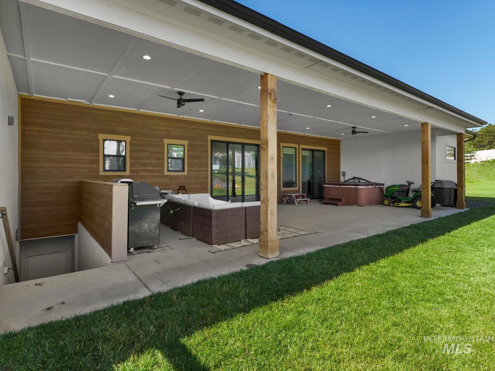 15006 Snow Mountain Dr., Caldwell, Idaho 83607, 5 Bedrooms, 4.5 Bathrooms, Residential For Sale, Price $1,395,000,MLS 98968509