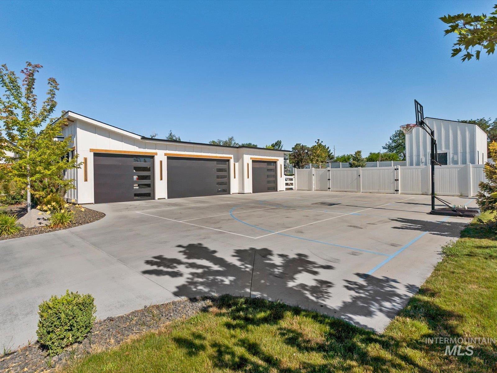 15006 Snow Mountain Dr., Caldwell, Idaho 83607, 5 Bedrooms, 4.5 Bathrooms, Residential For Sale, Price $1,395,000,MLS 98968509