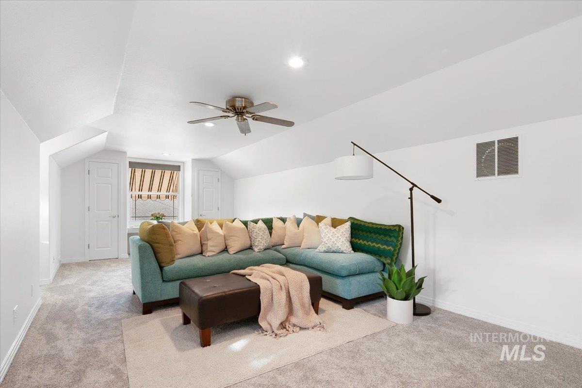 762 E Martinique Dr, Meridian, Idaho 83642, 4 Bedrooms, 2.5 Bathrooms, Residential For Sale, Price $739,900,MLS 98968535