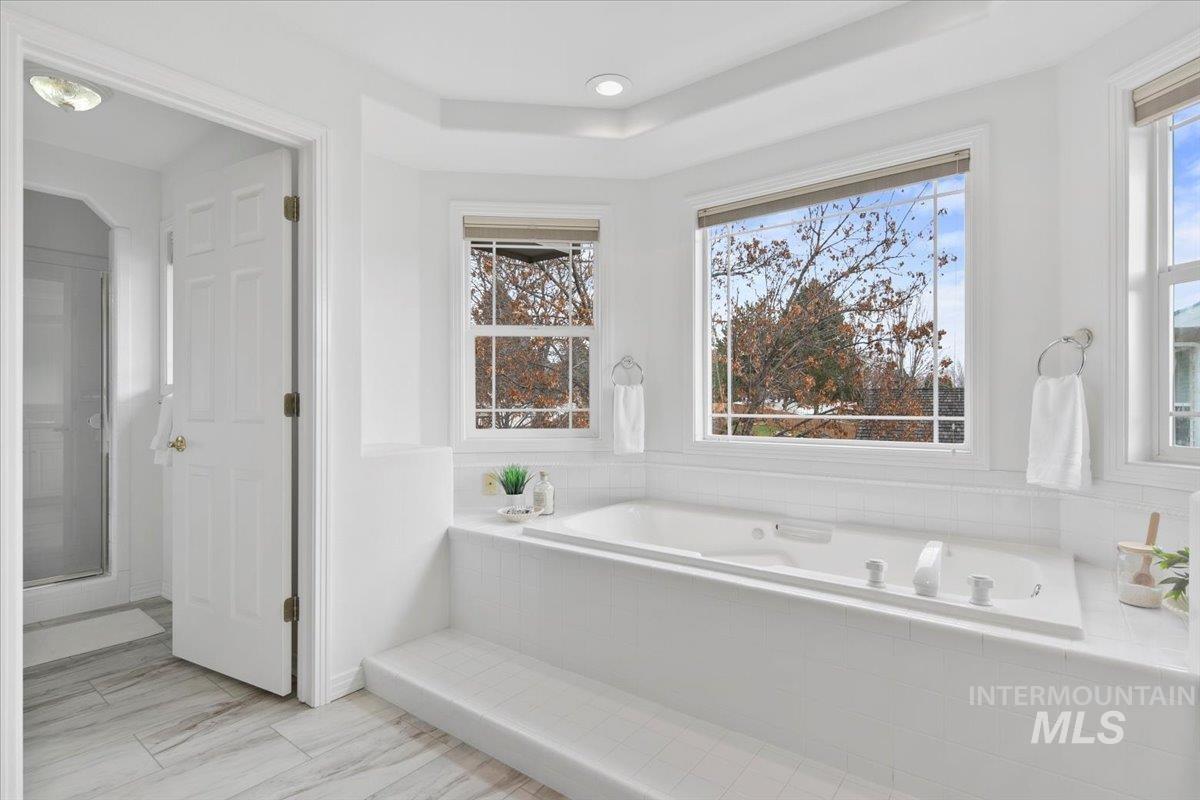 762 E Martinique Dr, Meridian, Idaho 83642, 4 Bedrooms, 2.5 Bathrooms, Residential For Sale, Price $739,900,MLS 98968535