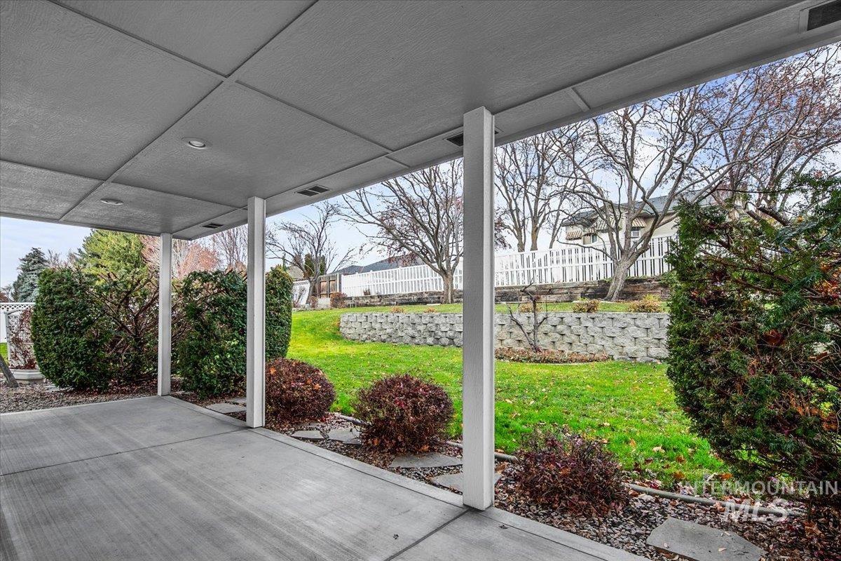 762 E Martinique Dr, Meridian, Idaho 83642, 4 Bedrooms, 2.5 Bathrooms, Residential For Sale, Price $739,900,MLS 98968535