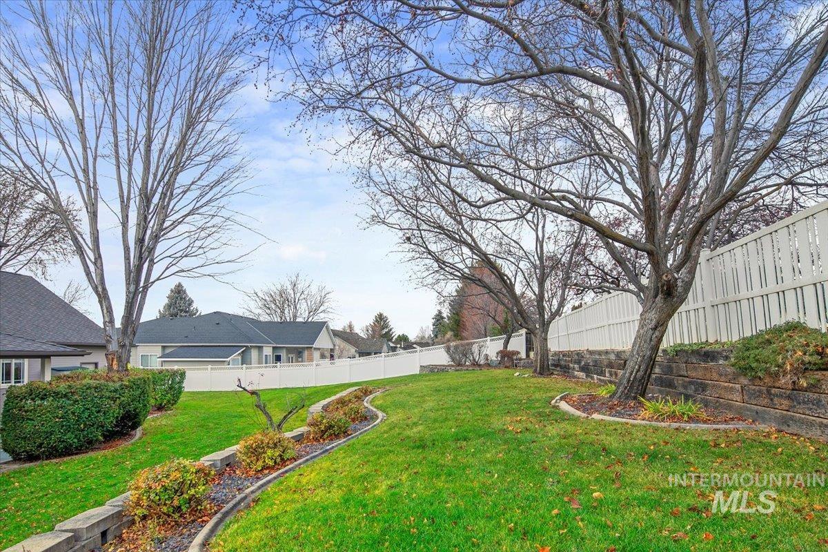 762 E Martinique Dr, Meridian, Idaho 83642, 4 Bedrooms, 2.5 Bathrooms, Residential For Sale, Price $739,900,MLS 98968535