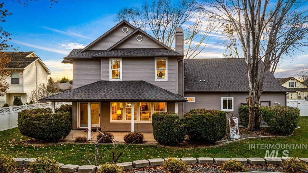 762 E Martinique Dr, Meridian, Idaho 83642, 4 Bedrooms, 2.5 Bathrooms, Residential For Sale, Price $739,900,MLS 98968535