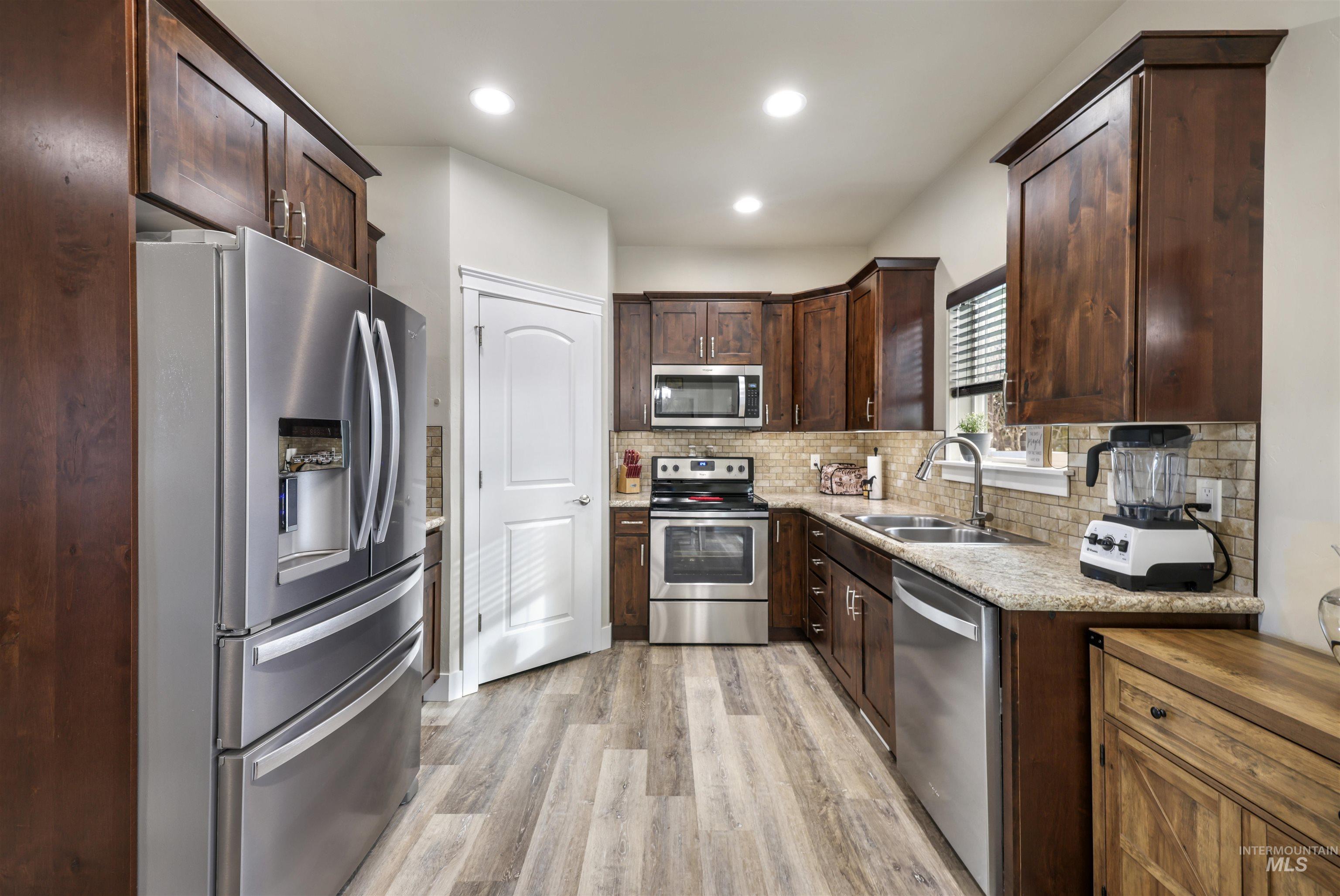 831 Lynx Dr, Jerome, Idaho 83338, 3 Bedrooms, 2 Bathrooms, Residential For Sale, Price $345,000,MLS 98968544