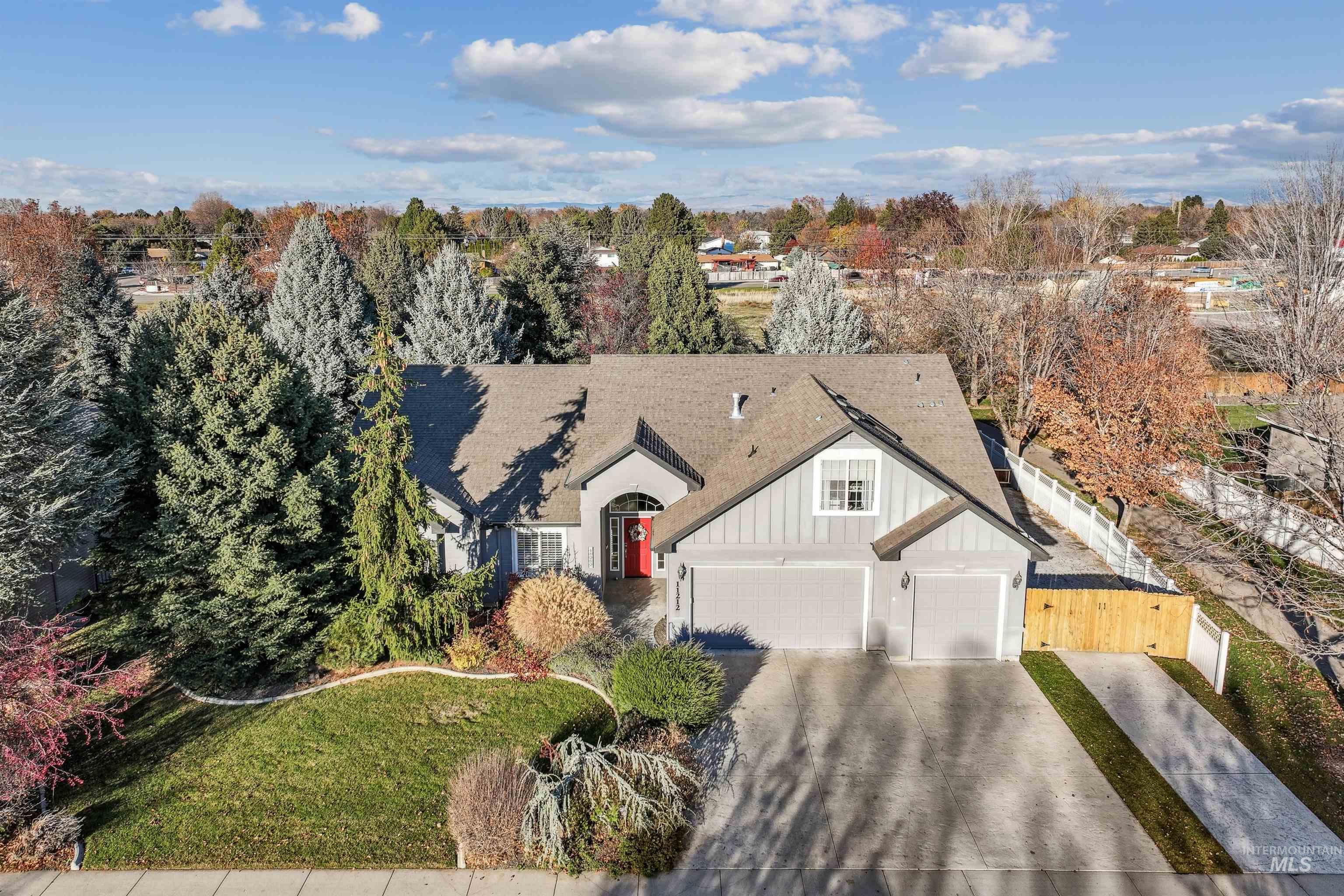 11212 W Inglin Court, Boise, Idaho 83709, 4 Bedrooms, 3.5 Bathrooms, Residential For Sale, Price $765,000, 98968545