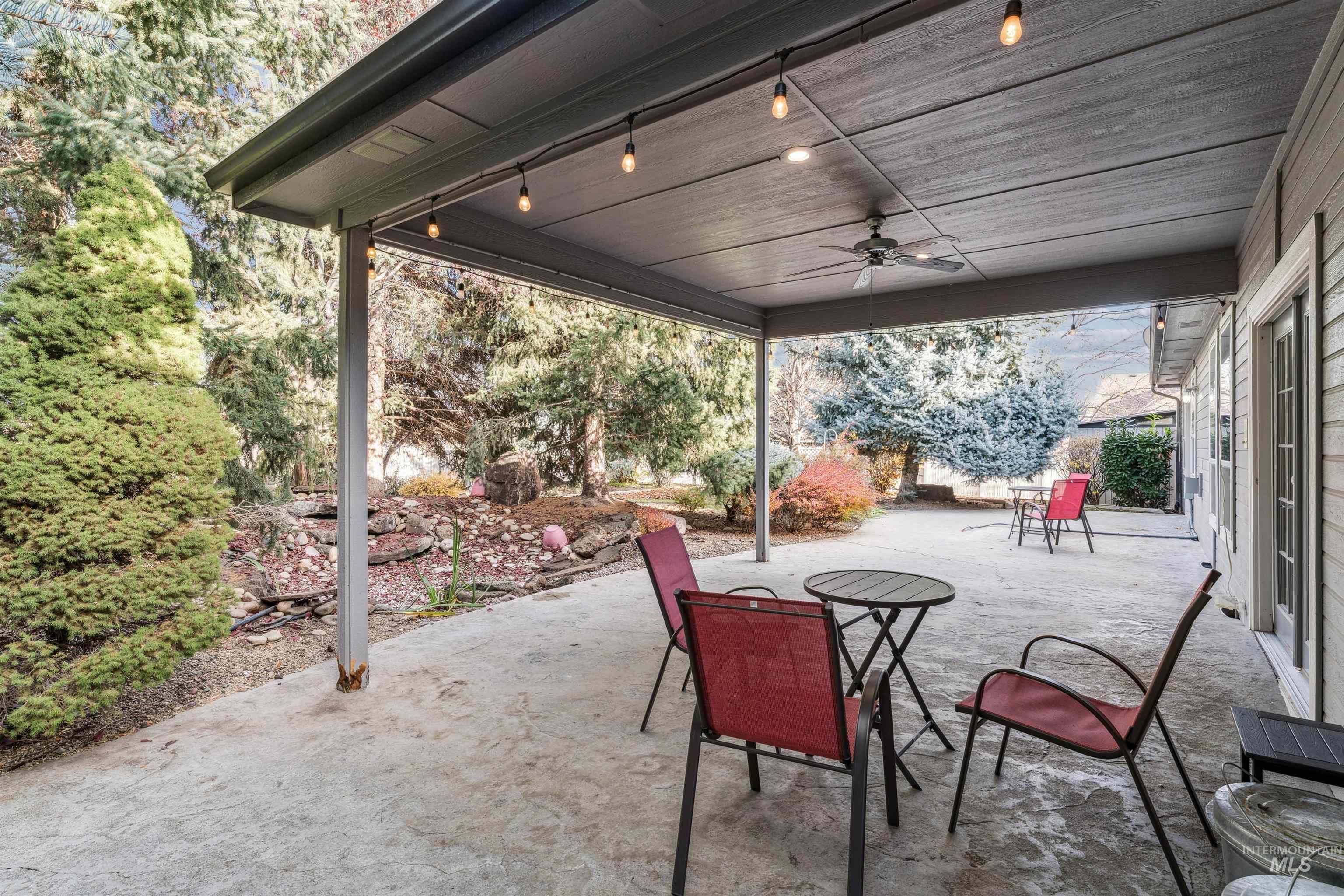 11212 W Inglin Court, Boise, Idaho 83709, 4 Bedrooms, 3.5 Bathrooms, Residential For Sale, Price $765,000,MLS 98968545