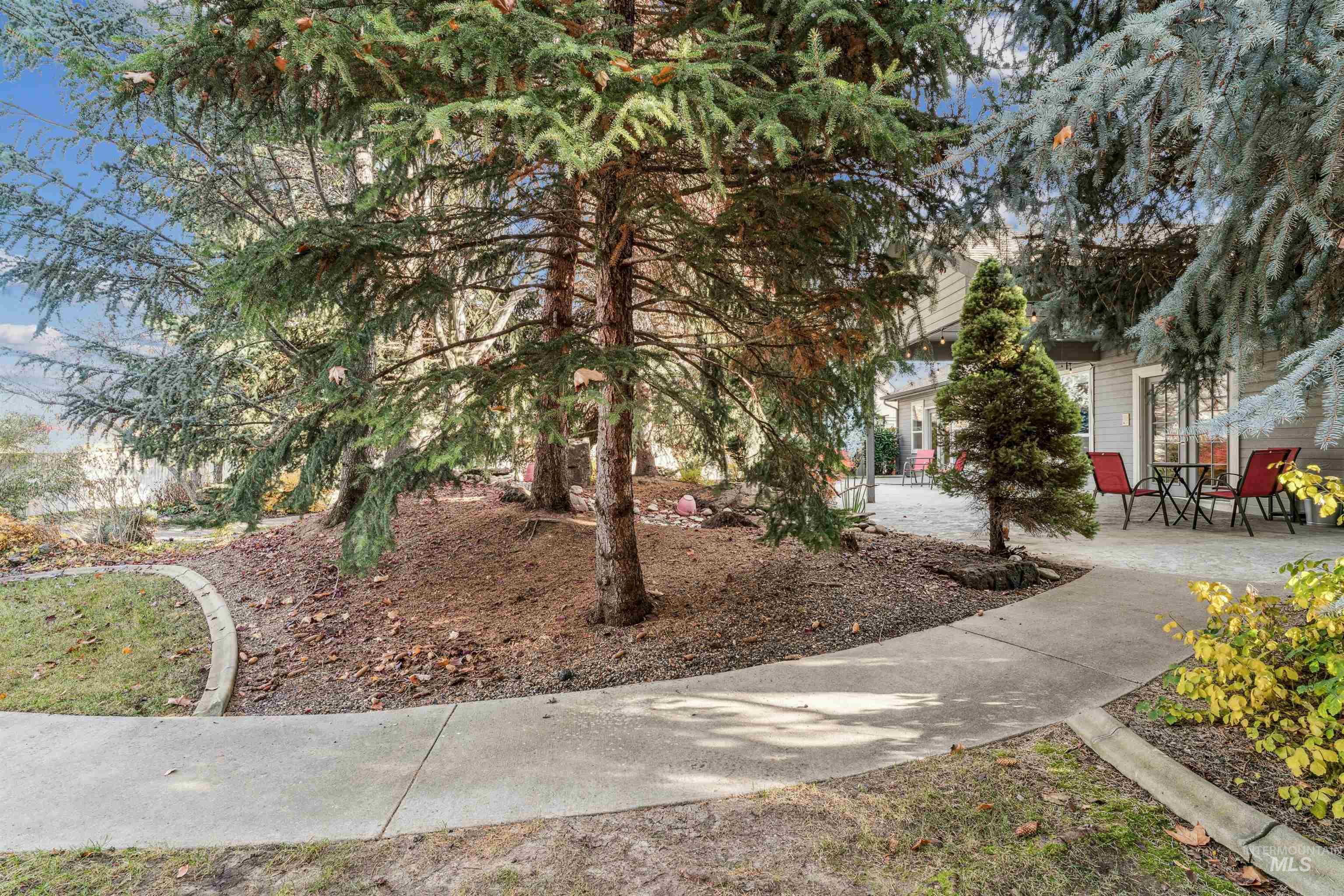 11212 W Inglin Court, Boise, Idaho 83709, 4 Bedrooms, 3.5 Bathrooms, Residential For Sale, Price $765,000,MLS 98968545