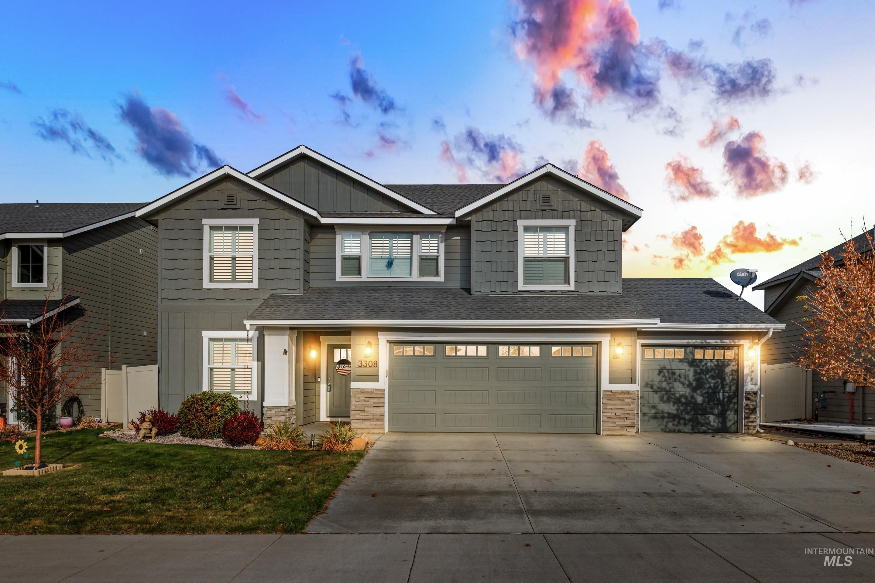 3308 W Zarea Dr, Meridian, Idaho 83642, 4 Bedrooms, 2.5 Bathrooms, Residential For Sale, Price $539,000,MLS 98968552