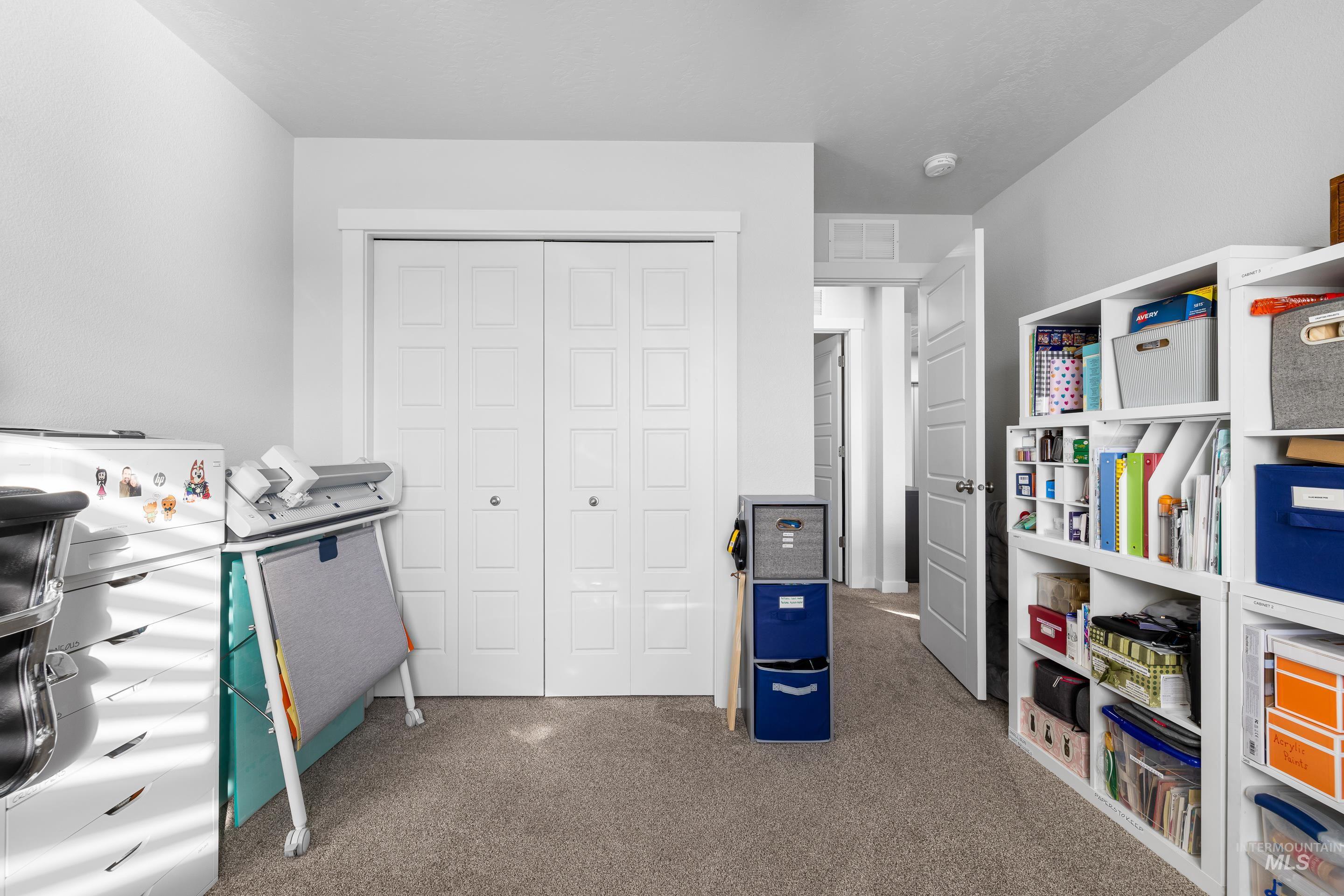 3308 W Zarea Dr, Meridian, Idaho 83642, 4 Bedrooms, 2.5 Bathrooms, Residential For Sale, Price $539,000,MLS 98968552