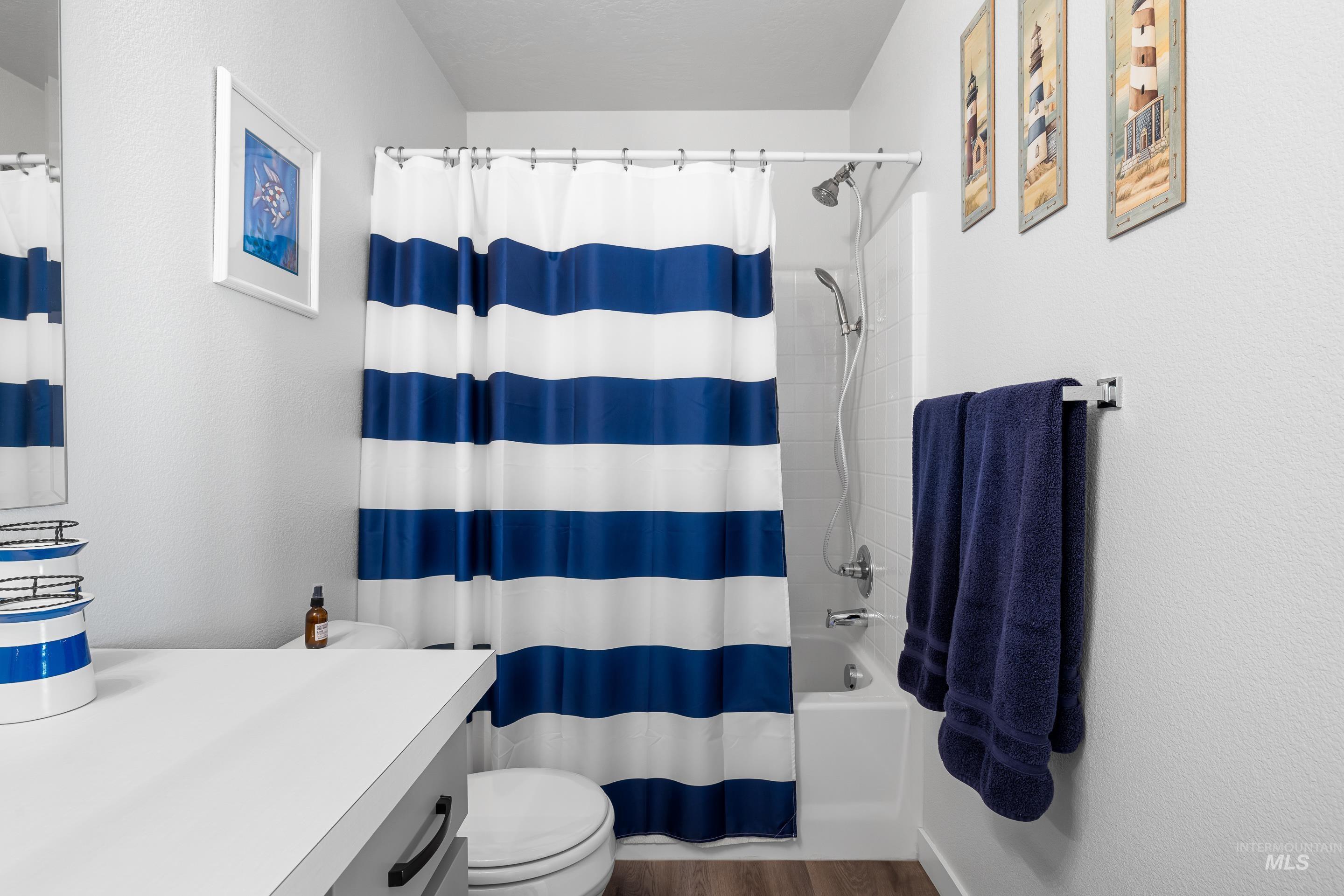 3308 W Zarea Dr, Meridian, Idaho 83642, 4 Bedrooms, 2.5 Bathrooms, Residential For Sale, Price $539,000,MLS 98968552