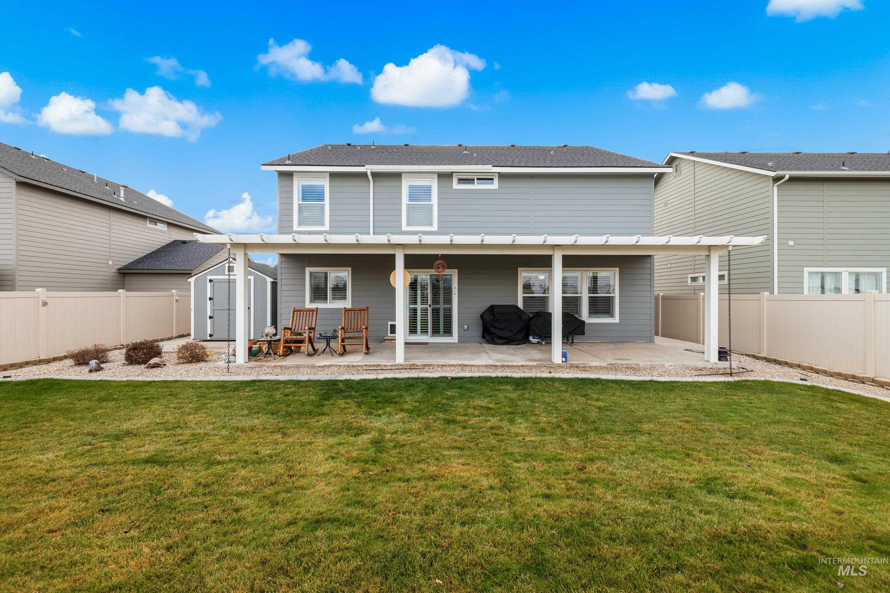 3308 W Zarea Dr, Meridian, Idaho 83642, 4 Bedrooms, 2.5 Bathrooms, Residential For Sale, Price $539,000,MLS 98968552