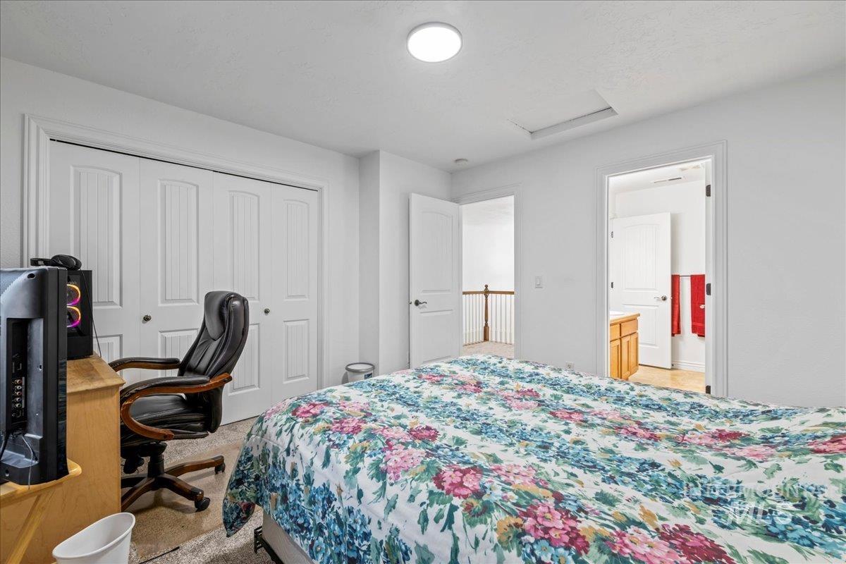 10756 Cocoon Ct., Nampa, Idaho 83687, 3 Bedrooms, 2.5 Bathrooms, Residential For Sale, Price $389,000,MLS 98968555