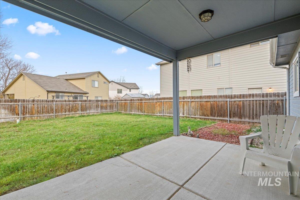 10756 Cocoon Ct., Nampa, Idaho 83687, 3 Bedrooms, 2.5 Bathrooms, Residential For Sale, Price $389,000,MLS 98968555