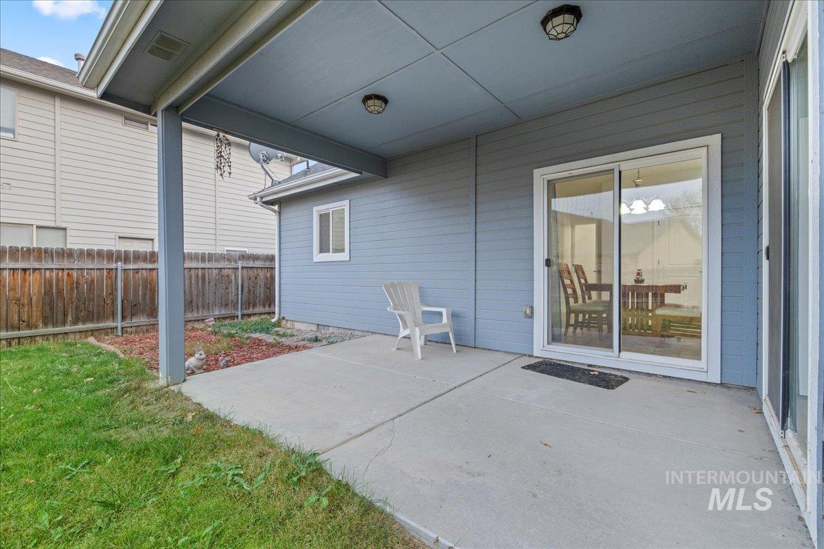 10756 Cocoon Ct., Nampa, Idaho 83687, 3 Bedrooms, 2.5 Bathrooms, Residential For Sale, Price $389,000,MLS 98968555