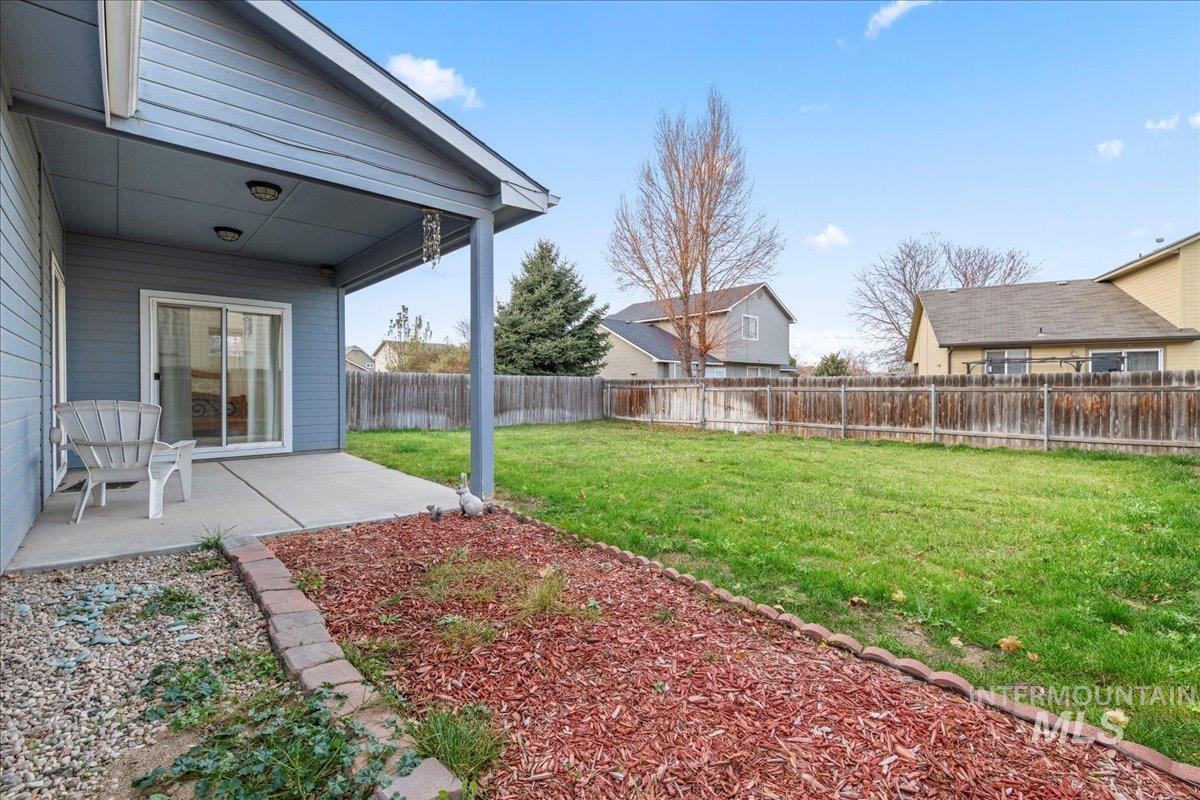 10756 Cocoon Ct., Nampa, Idaho 83687, 3 Bedrooms, 2.5 Bathrooms, Residential For Sale, Price $389,000,MLS 98968555