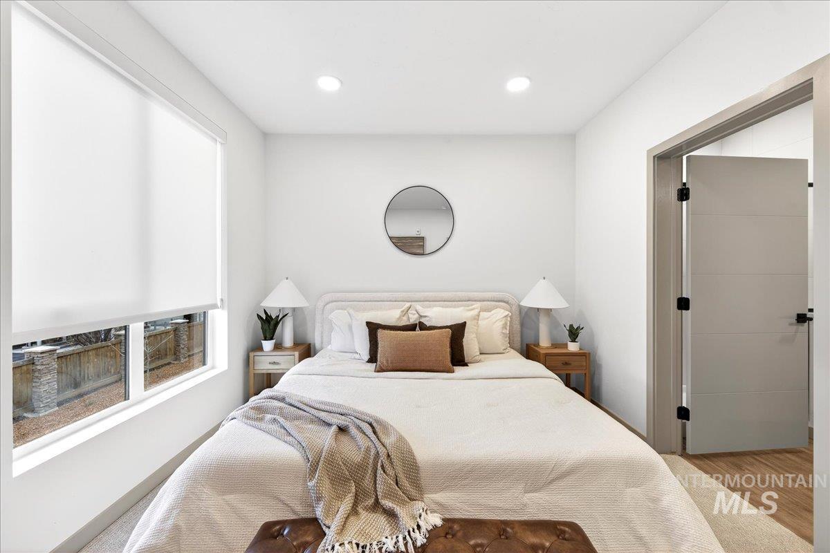 2312 S Broadway Avenue, Boise, Idaho 83706, 2 Bedrooms, 2 Bathrooms, Residential For Sale, Price $429,000, 98968559