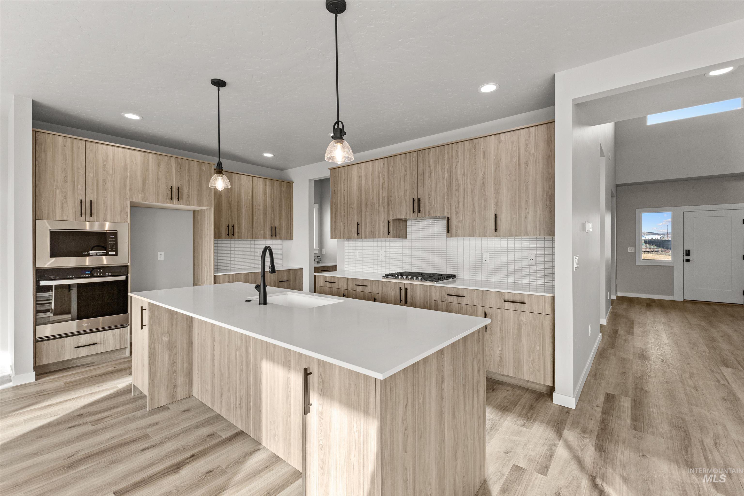 5459 W Yarnell St, Eagle, Idaho 83616, 4 Bedrooms, 3.5 Bathrooms, Residential For Sale, Price $972,990,MLS 98968573