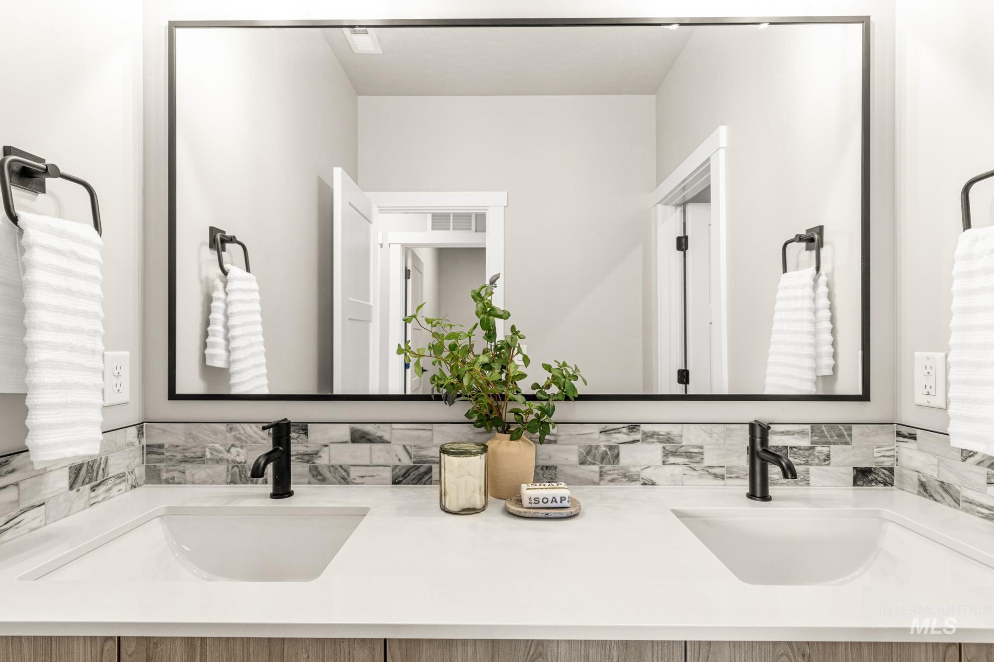 5459 W Yarnell St, Eagle, Idaho 83616, 4 Bedrooms, 3.5 Bathrooms, Residential For Sale, Price $972,990, 98968573