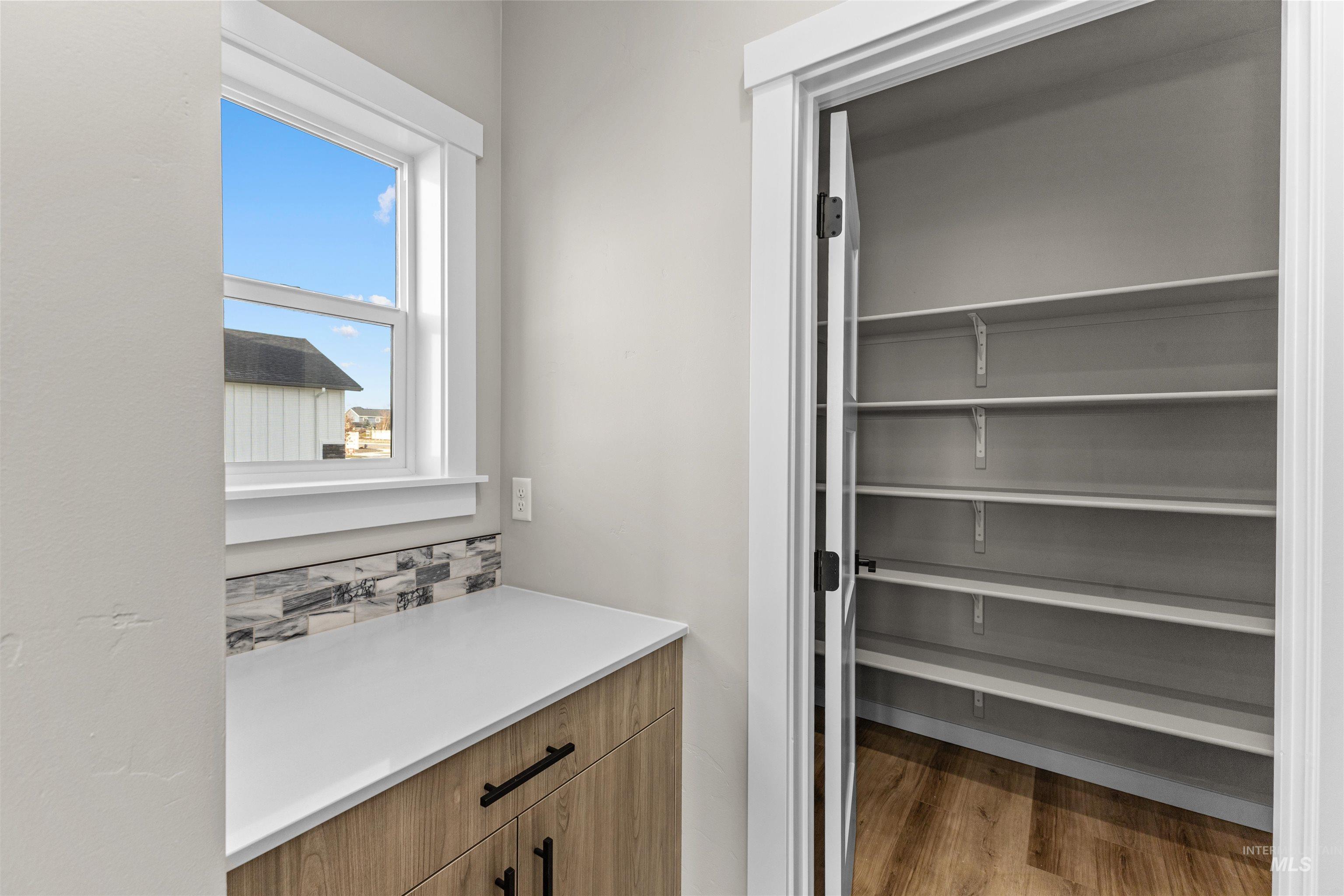 5459 W Yarnell St, Eagle, Idaho 83616, 4 Bedrooms, 3.5 Bathrooms, Residential For Sale, Price $972,990,MLS 98968573