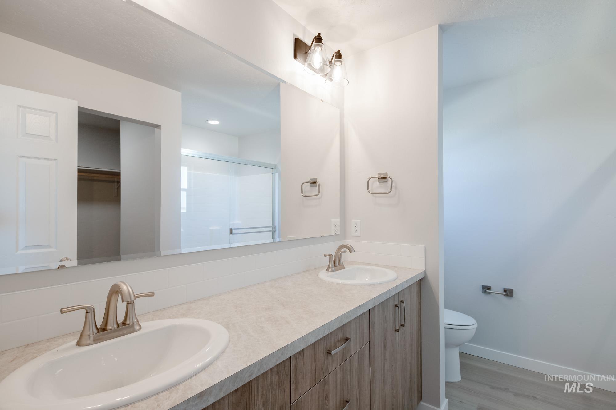 3117 S Maple Ranch Way, Nampa, Idaho 83686, 3 Bedrooms, 2.5 Bathrooms, Residential For Sale, Price $402,990, 98968576