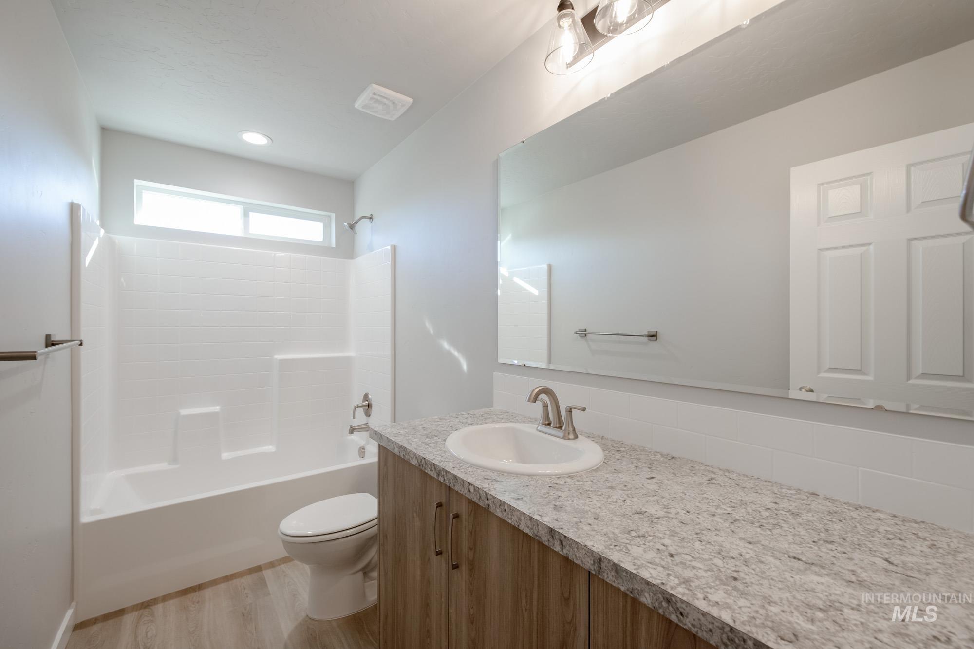 3210 S Maple Ranch Way, Nampa, Idaho 83686, 4 Bedrooms, 2.5 Bathrooms, Residential For Sale, Price $464,990,MLS 98968577