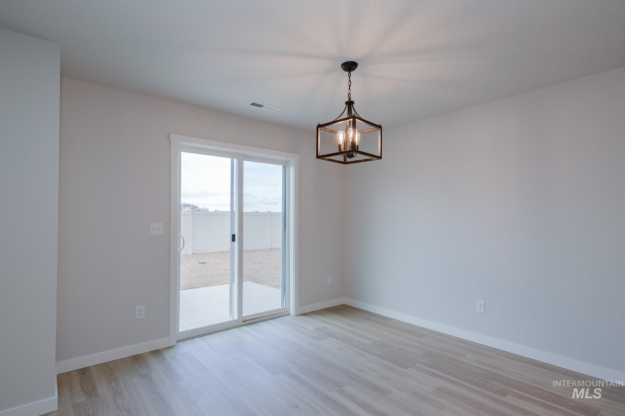 3089 S Maple Ranch Way, Nampa, Idaho 83686, 4 Bedrooms, 2.5 Bathrooms, Residential For Sale, Price $444,990, 98968578