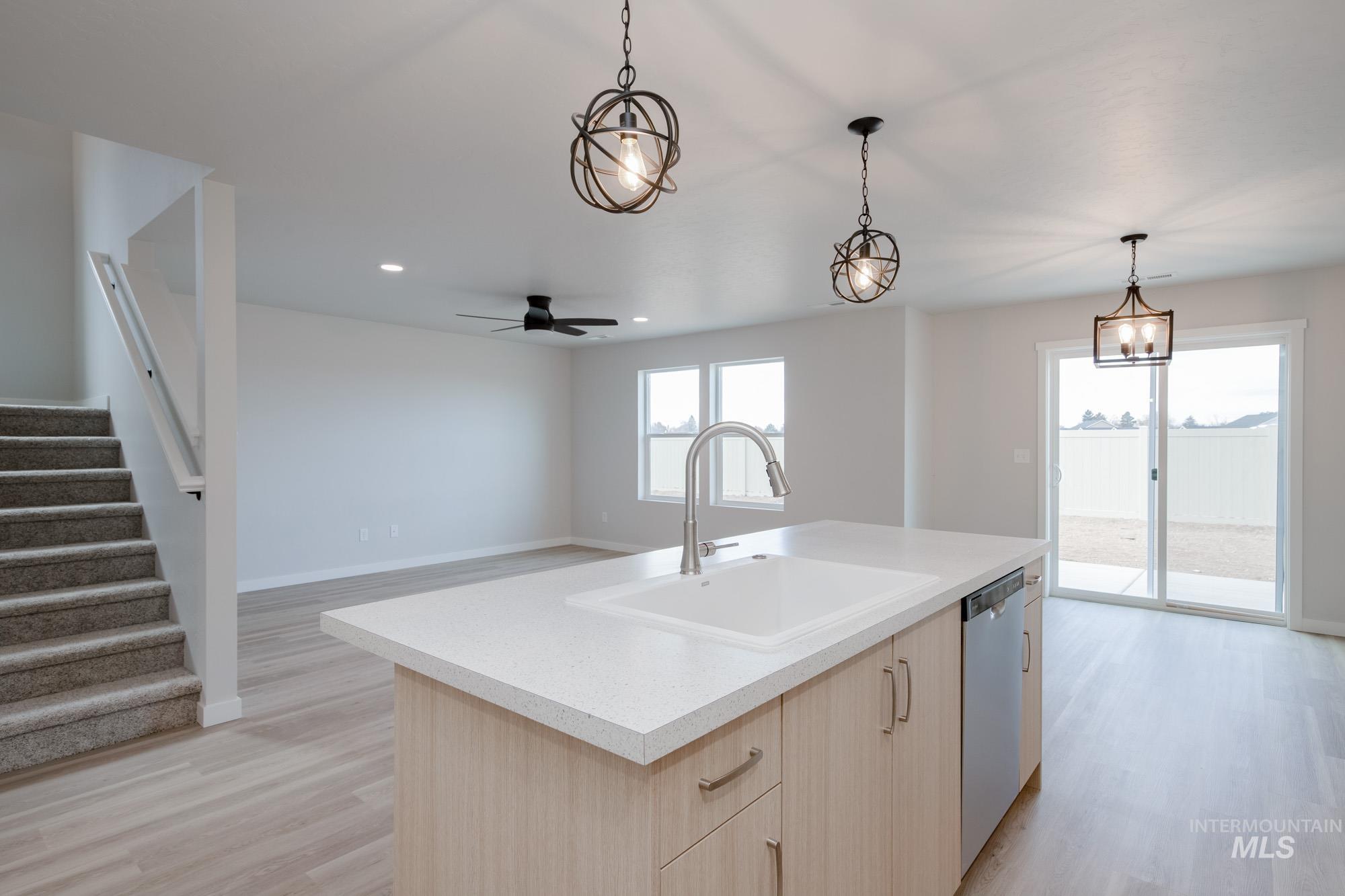 3089 S Maple Ranch Way, Nampa, Idaho 83686, 4 Bedrooms, 2.5 Bathrooms, Residential For Sale, Price $444,990,MLS 98968578