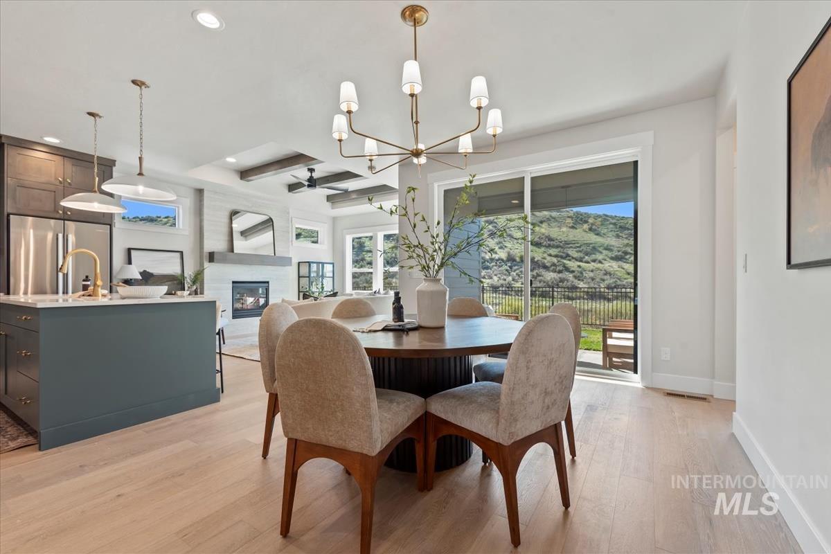 2206 E Rodeo St., Kuna, Idaho 83634, 3 Bedrooms, 2 Bathrooms, Residential For Sale, Price $519,880,MLS 98968579