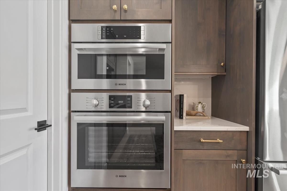 2206 E Rodeo St., Kuna, Idaho 83634, 3 Bedrooms, 2 Bathrooms, Residential For Sale, Price $519,880,MLS 98968579