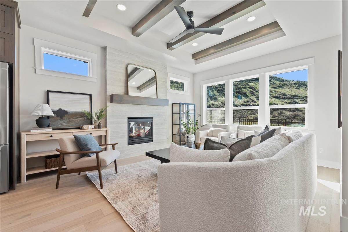 2206 E Rodeo St., Kuna, Idaho 83634, 3 Bedrooms, 2 Bathrooms, Residential For Sale, Price $519,880,MLS 98968579