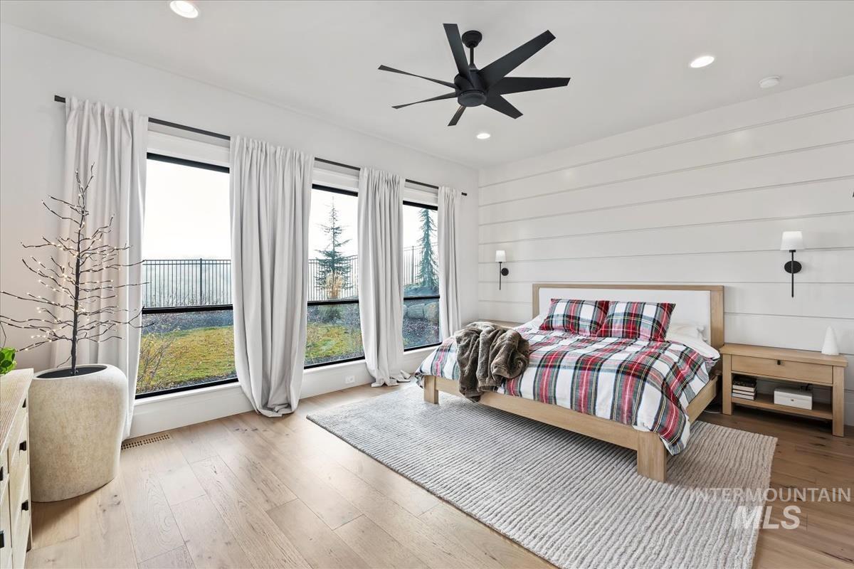 11350 N Elk Ridge Way, Boise, Idaho 83714-2419, 4 Bedrooms, 3.5 Bathrooms, Residential For Sale, Price $1,775,000,MLS 98968582