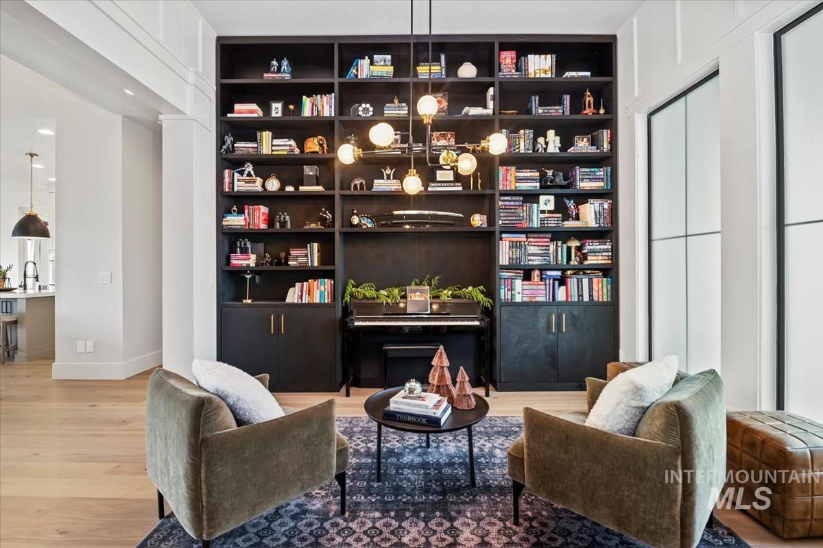 11350 N Elk Ridge Way, Boise, Idaho 83714-2419, 4 Bedrooms, 3.5 Bathrooms, Residential For Sale, Price $1,775,000,MLS 98968582