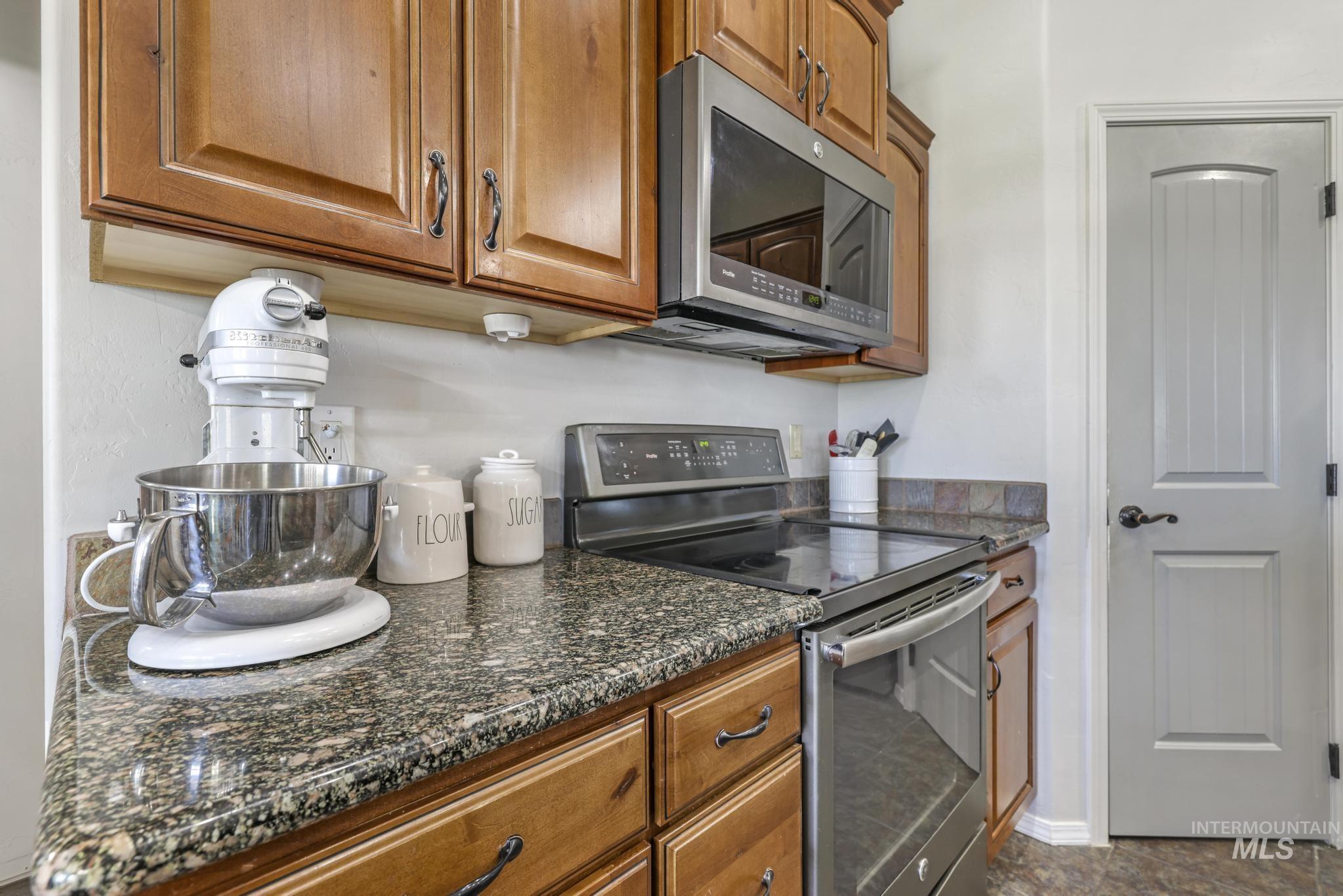 818 Pine, Filer, Idaho 83328, 3 Bedrooms, 2 Bathrooms, Residential For Sale, Price $440,000, 98968584