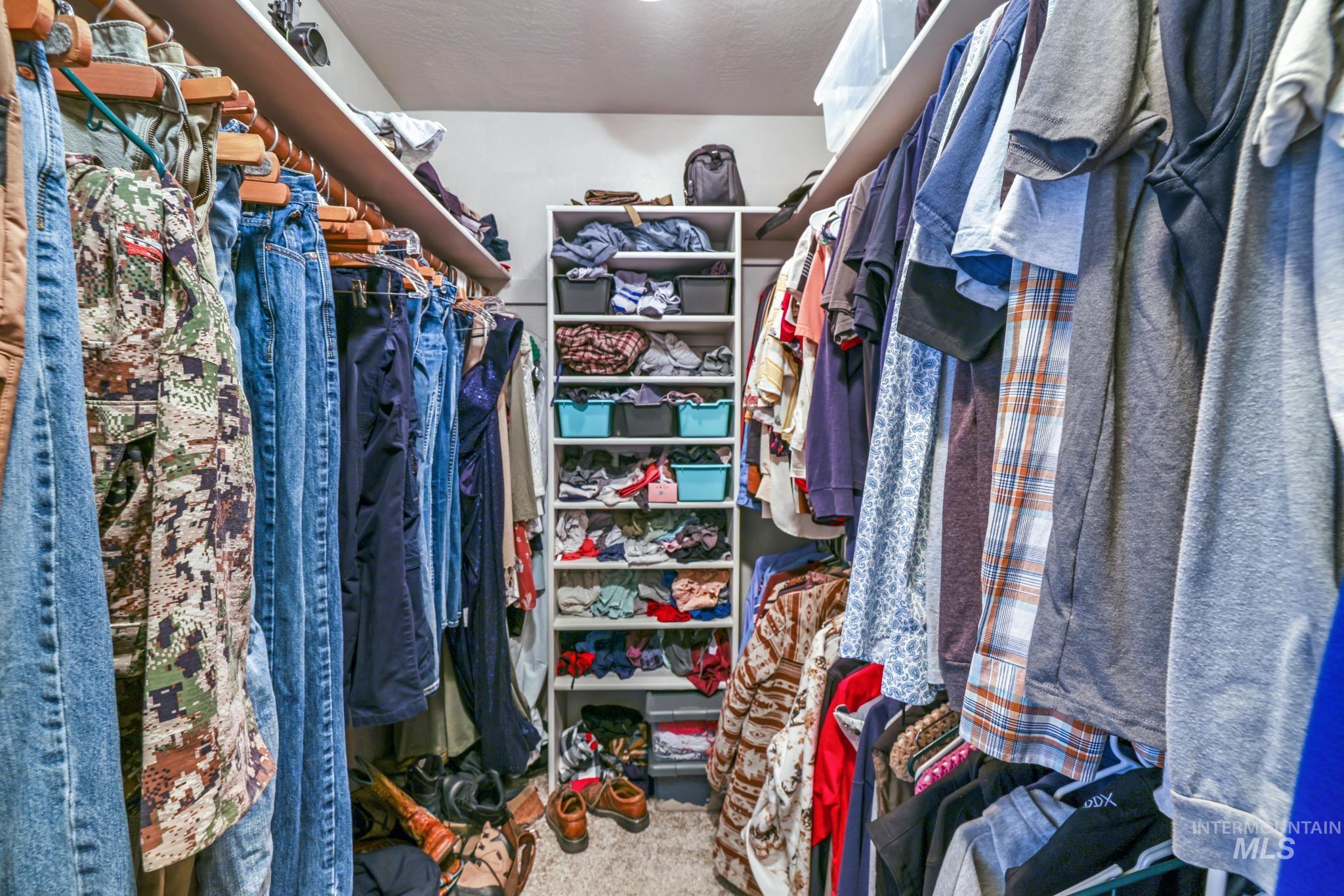 818 Pine, Filer, Idaho 83328, 3 Bedrooms, 2 Bathrooms, Residential For Sale, Price $440,000, 98968584