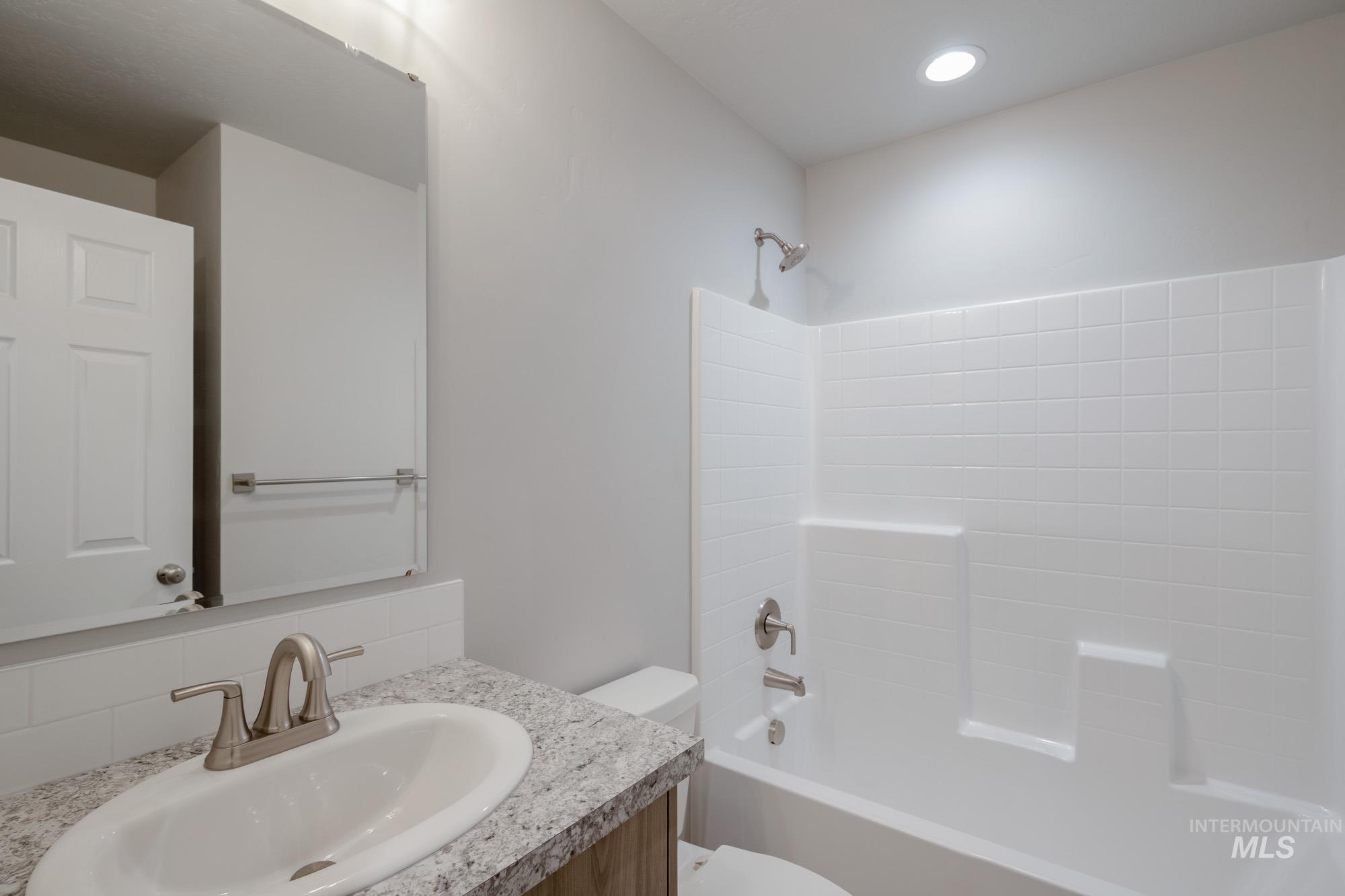 7265 S Menzingers Ave, Meridian, Idaho 83642, 3 Bedrooms, 2 Bathrooms, Residential For Sale, Price $419,990,MLS 98968592