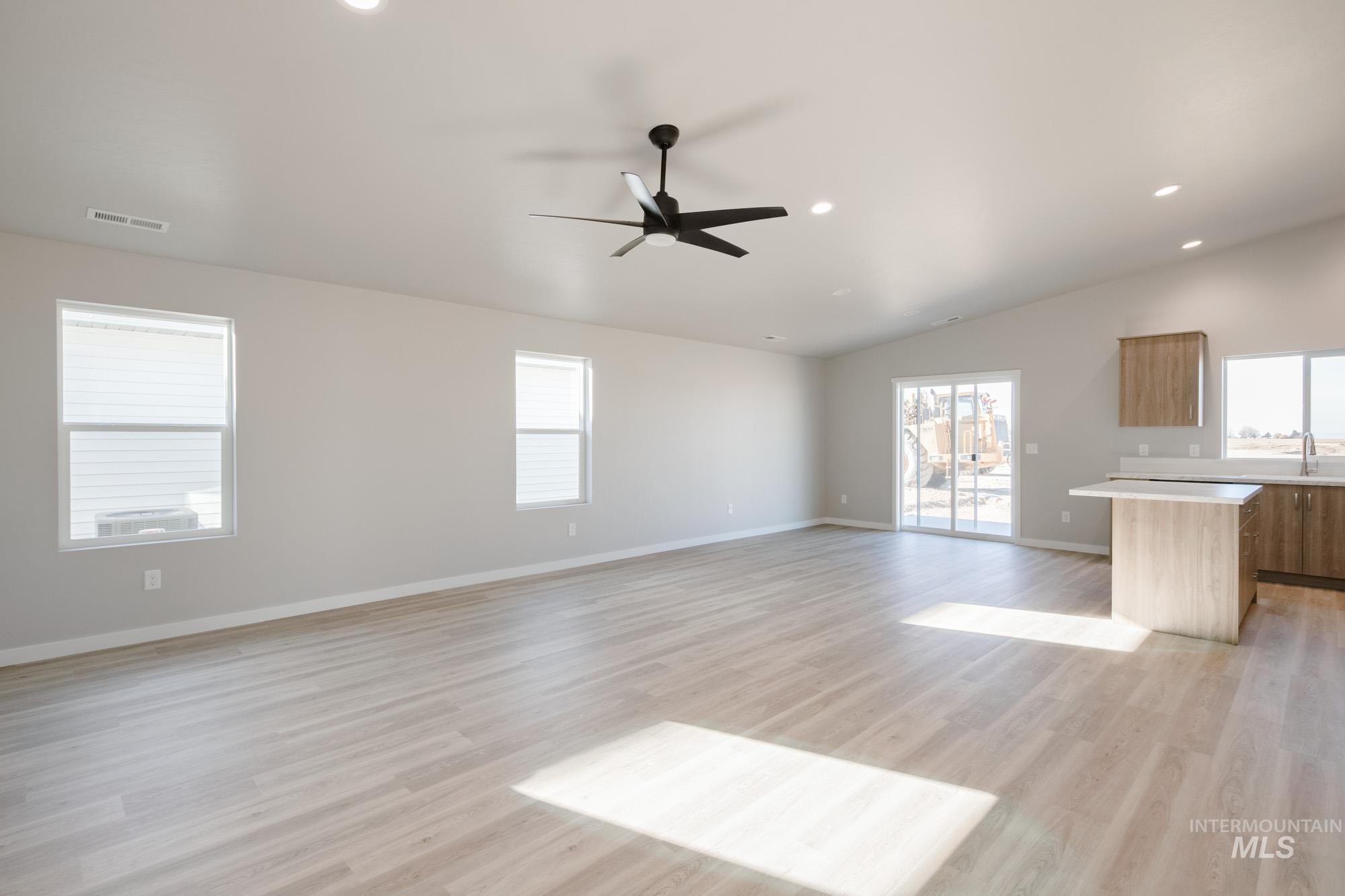 7413 S Menzingers Ave, Meridian, Idaho 83642, 4 Bedrooms, 2 Bathrooms, Residential For Sale, Price $440,990, 98968593