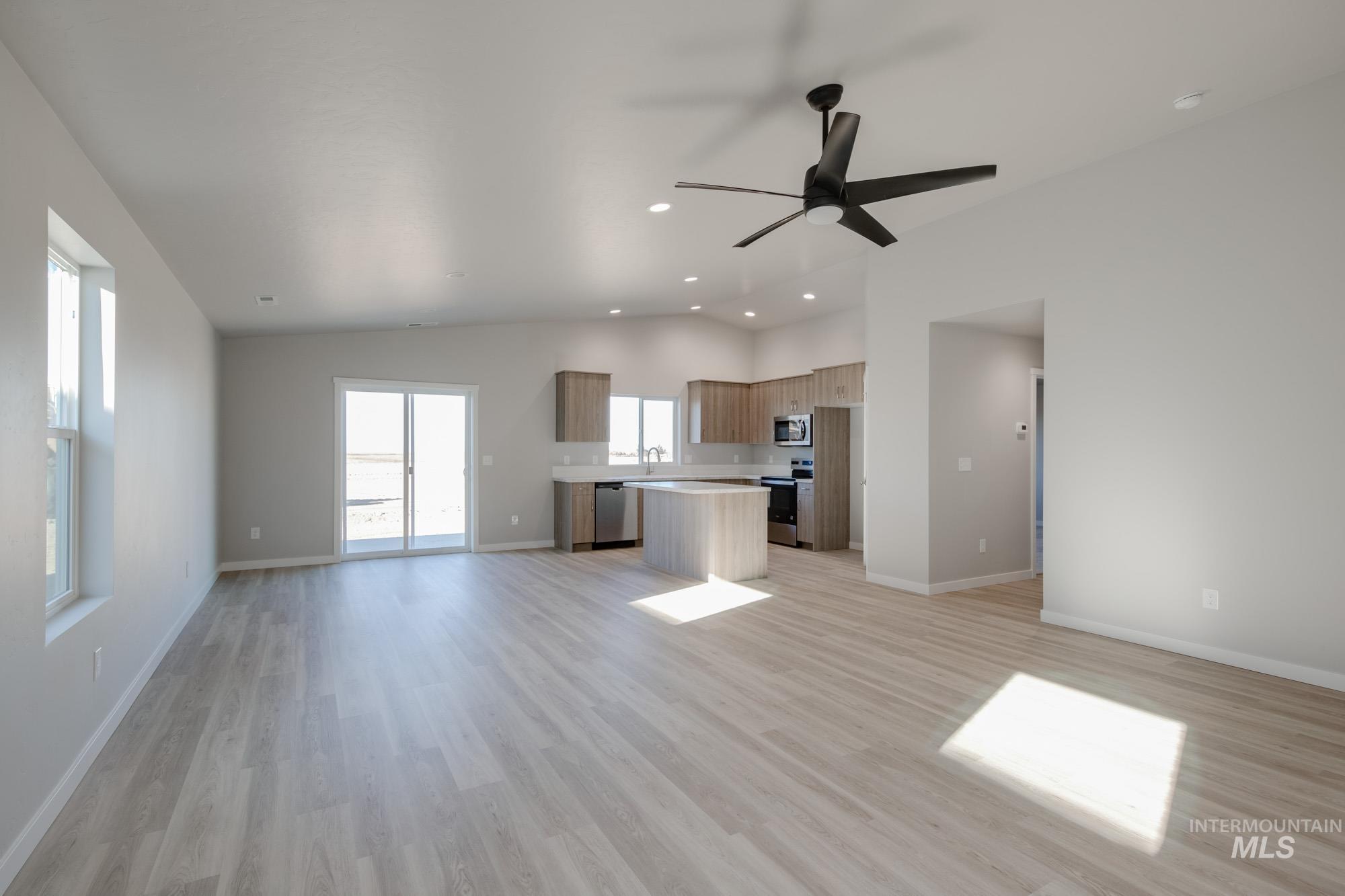 7413 S Menzingers Ave, Meridian, Idaho 83642, 4 Bedrooms, 2 Bathrooms, Residential For Sale, Price $440,990, 98968593