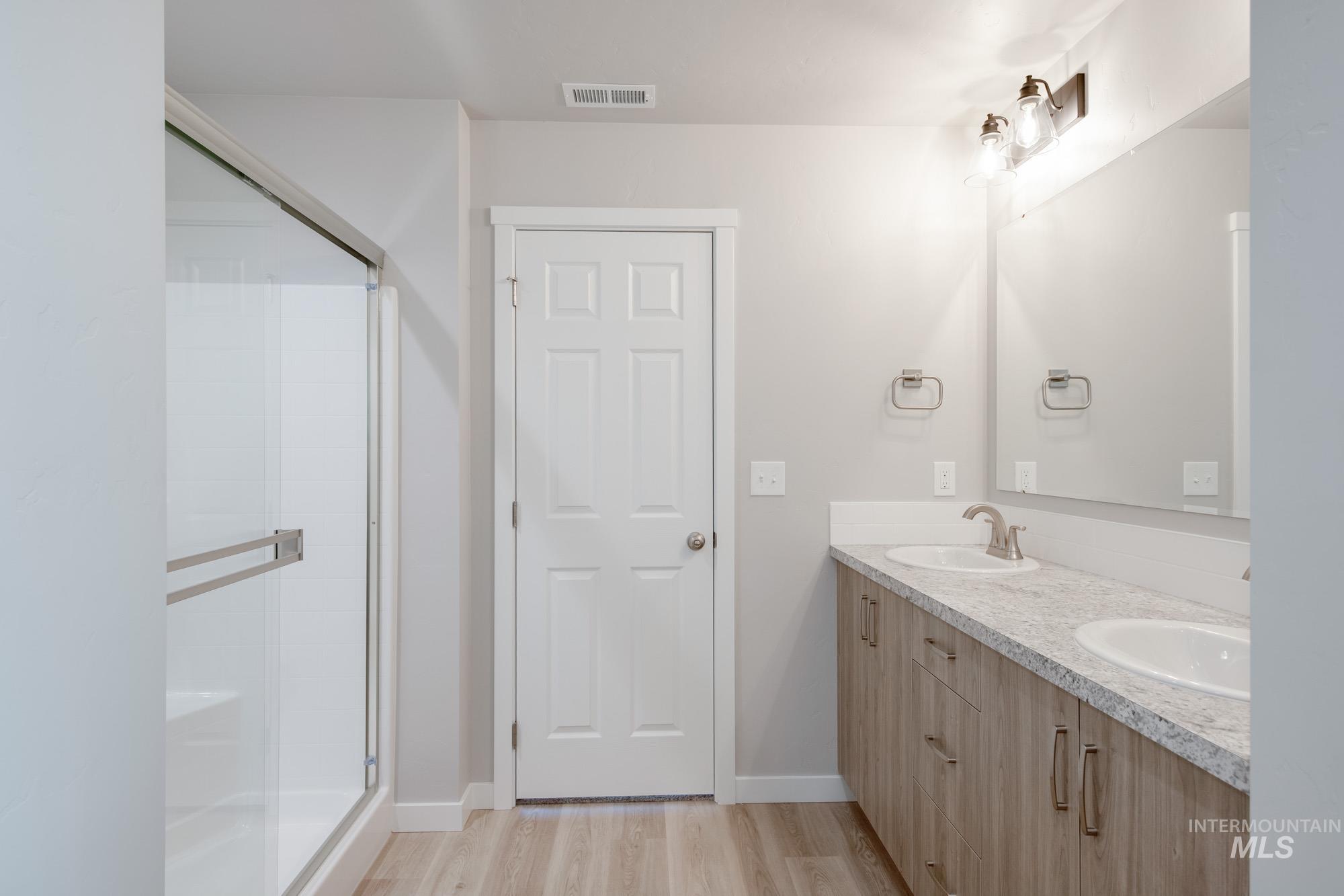 7413 S Menzingers Ave, Meridian, Idaho 83642, 4 Bedrooms, 2 Bathrooms, Residential For Sale, Price $440,990, 98968593