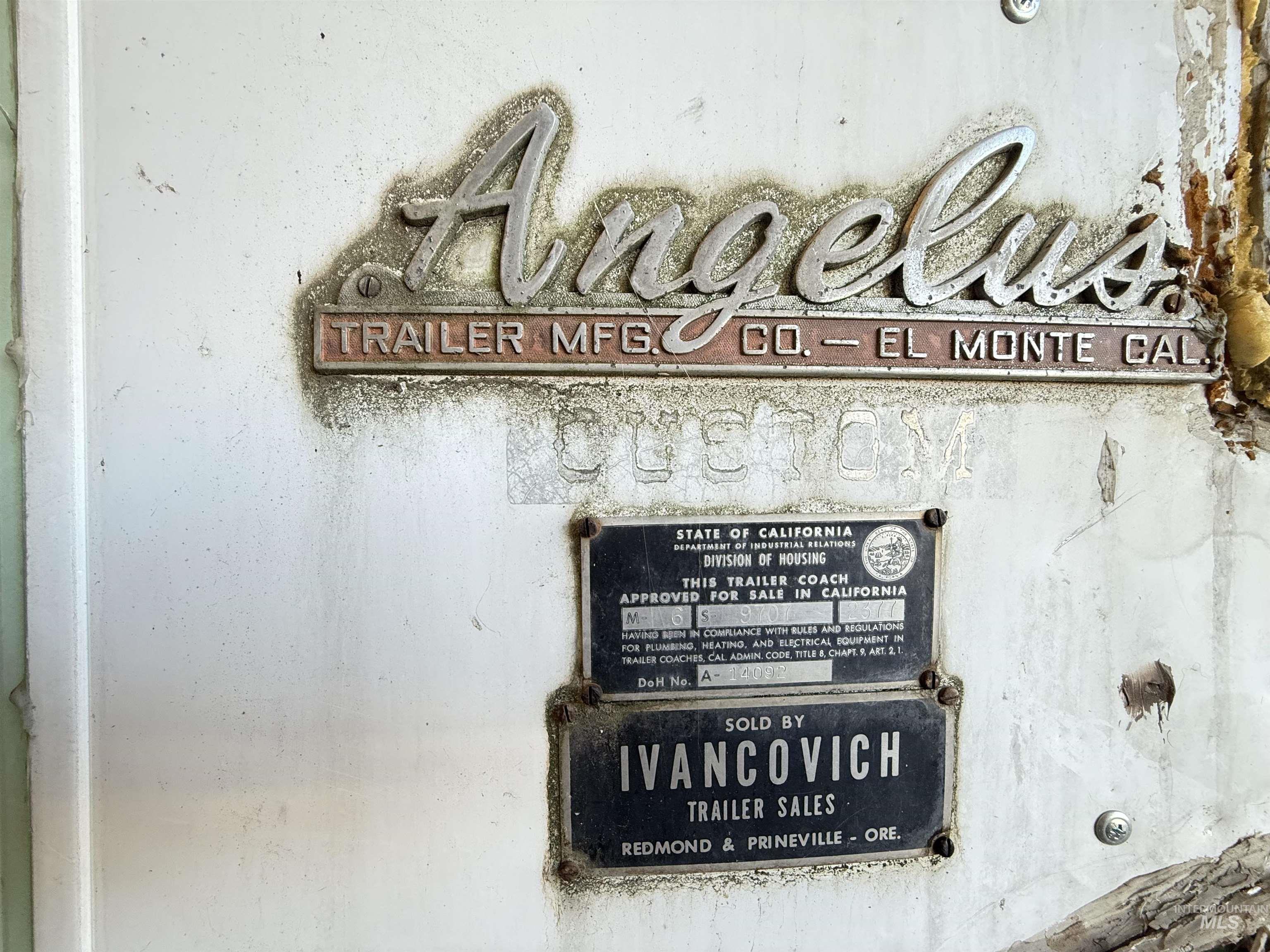 102 Woodworth Street, Uniontown, Washington 99179, 2 Bedrooms, 1 Bathroom, Residential For Sale, Price $60,000, 98968595