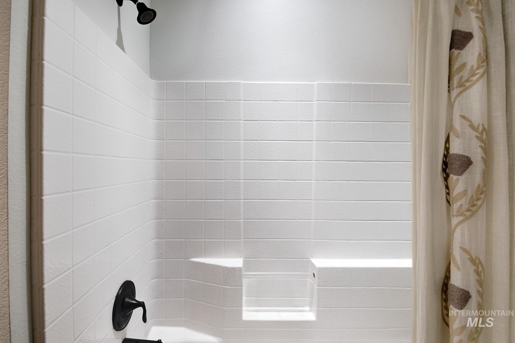 851 W Front St., Boise, Idaho 83702, 2 Bedrooms, 2 Bathrooms, Residential For Sale, Price $750,000,MLS 98968596