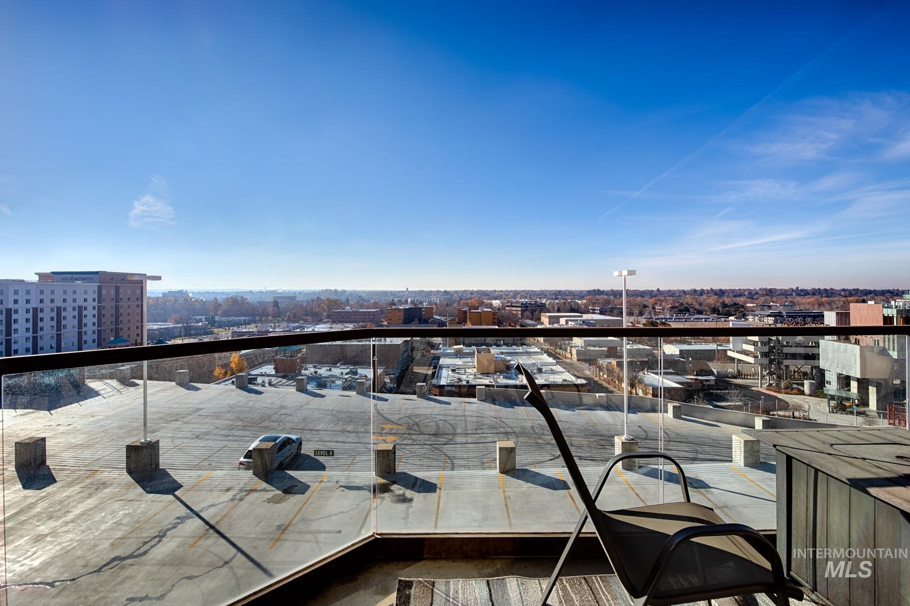 851 W Front St., Boise, Idaho 83702, 2 Bedrooms, 2 Bathrooms, Residential For Sale, Price $750,000,MLS 98968596