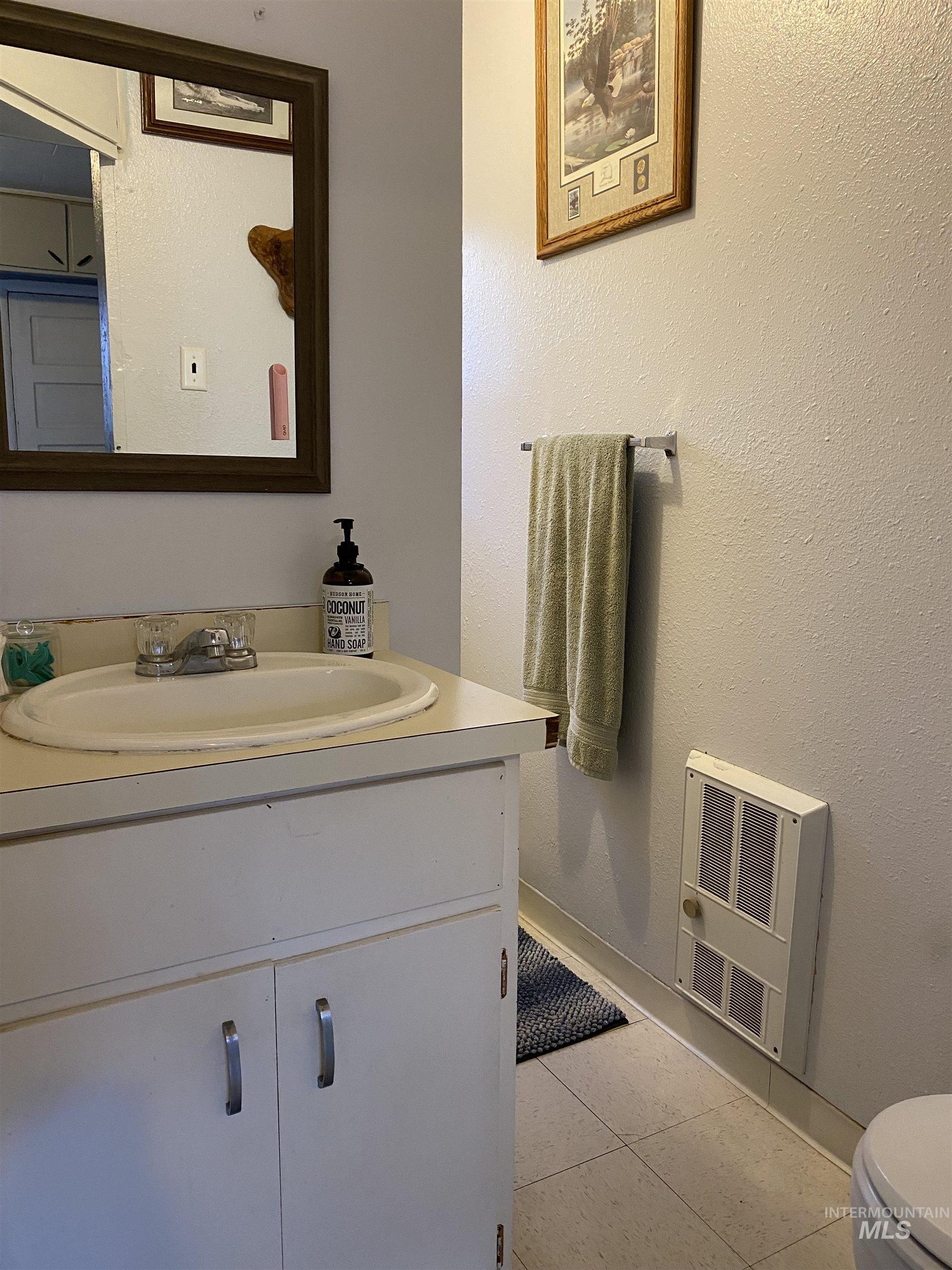 920 Cedar Street, Potlatch, Idaho 83855, 1 Bedroom, 1 Bathroom, Residential For Sale, Price $249,000,MLS 98968598